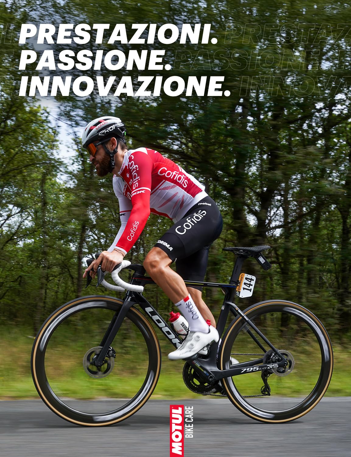 Motul - Spray per la Pulizia del Telaio della Bicicletta - Schiuma Adesiva Ideale per Superfici Verticali - Compatibile con Materiali Delicati - Senza COV - Bike Care Frame Clean Road - 500 ml