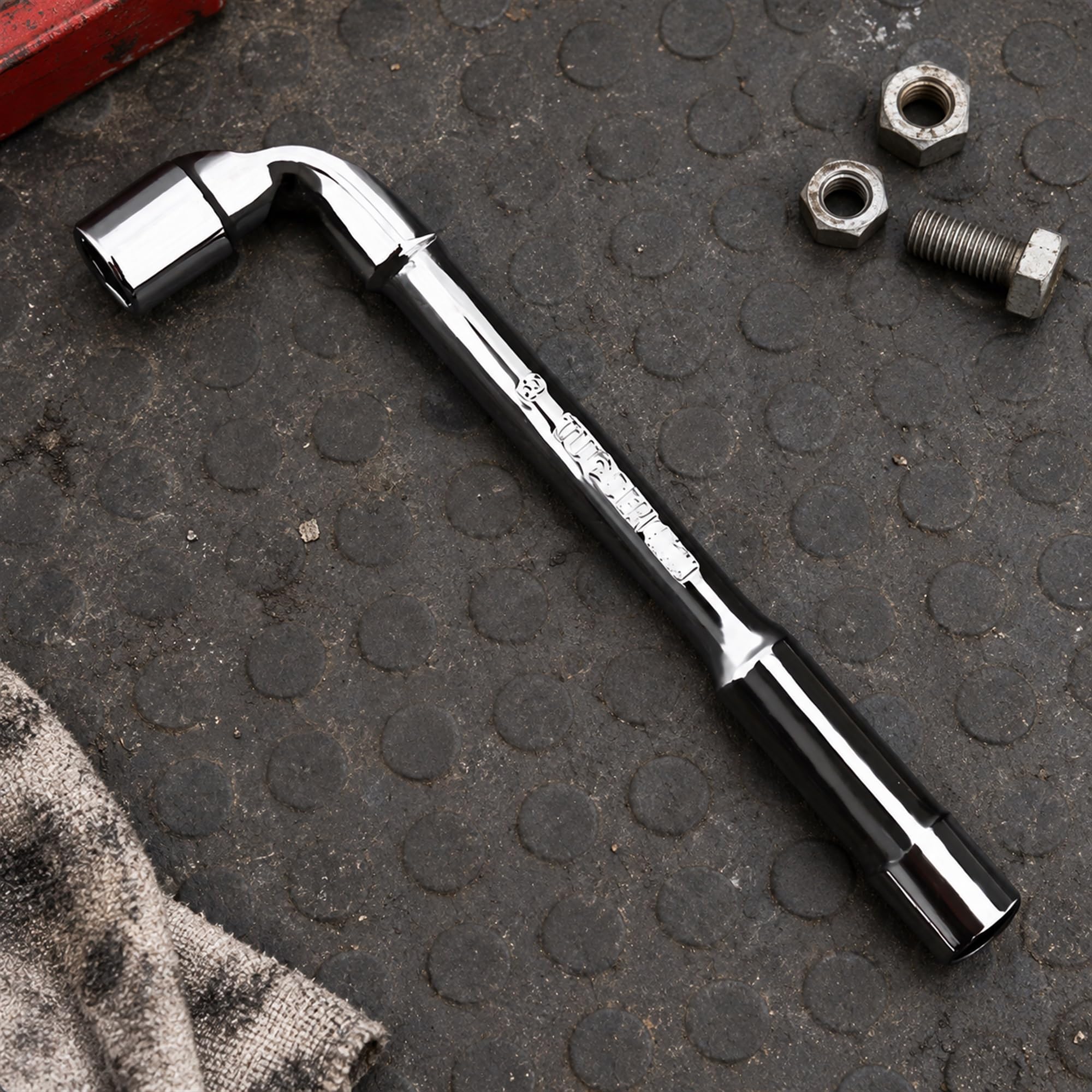 High-Carbon Steel L-Shaped Socket Wrench, Fastener Turning Tool for Vehicle Repairs and Mechanical Maintenance