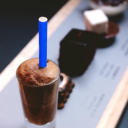 Vista 3 de Pomp Pajitas de papel decorativas 100% biodegradables color azul bebé (100 unidades) Pajitas de bebida de tamaño estándar ecológicas de larga