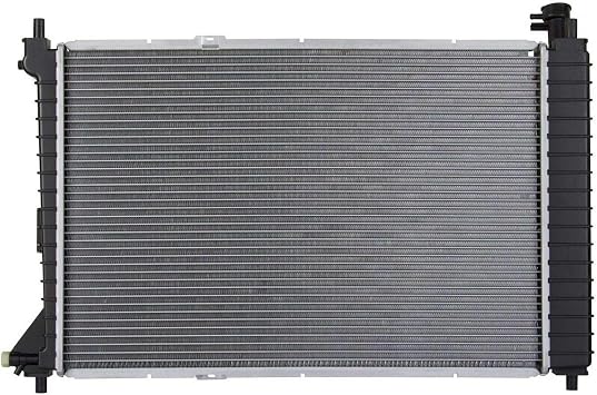 Radiator | Fits Ford Mustang 97-04