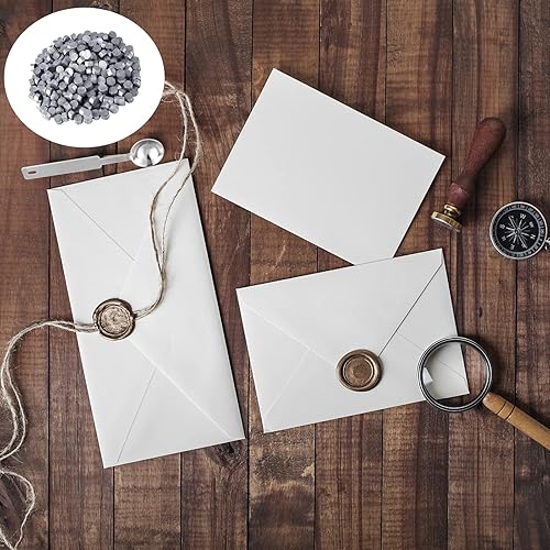 Miniatura 2 de 600 cuentas de sello de cera plateada con 1 cuchara de fusión de cera y 4 velas de té para tarjetas de felicitación de cartas, manualidades de