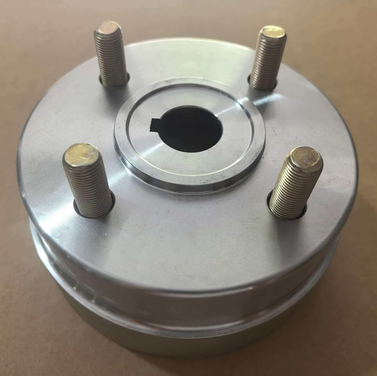 1PCS 103-0590 Wheel Hub for Exmark Lazer Z AC AS CT HP LC XP XS and Toro Z Master Replace 1-634927
