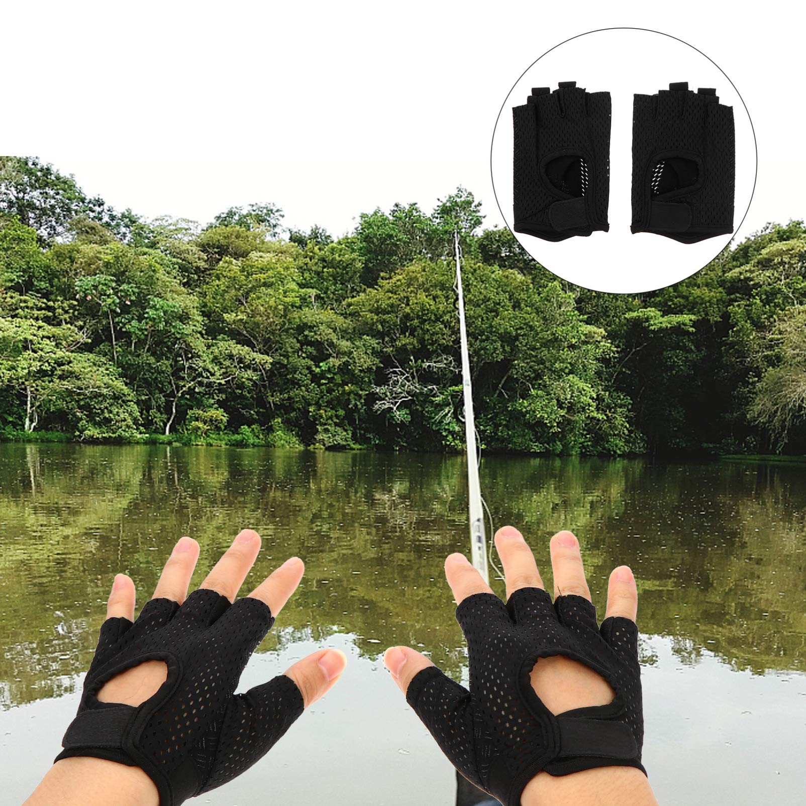 FOMIYES 1Pair Breathable Sports Gloves for Outdoor Activities Slip Half Finger Design for Cycling Fishing and Climbing Comfortable Lightweight Material for Enhanced Grip and Durability