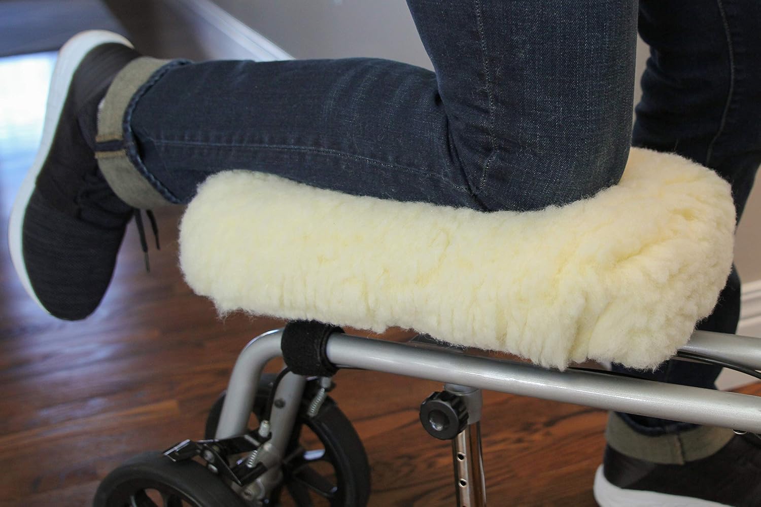 ST 523901 Universal Knee Walker Pad Cover - Natural White