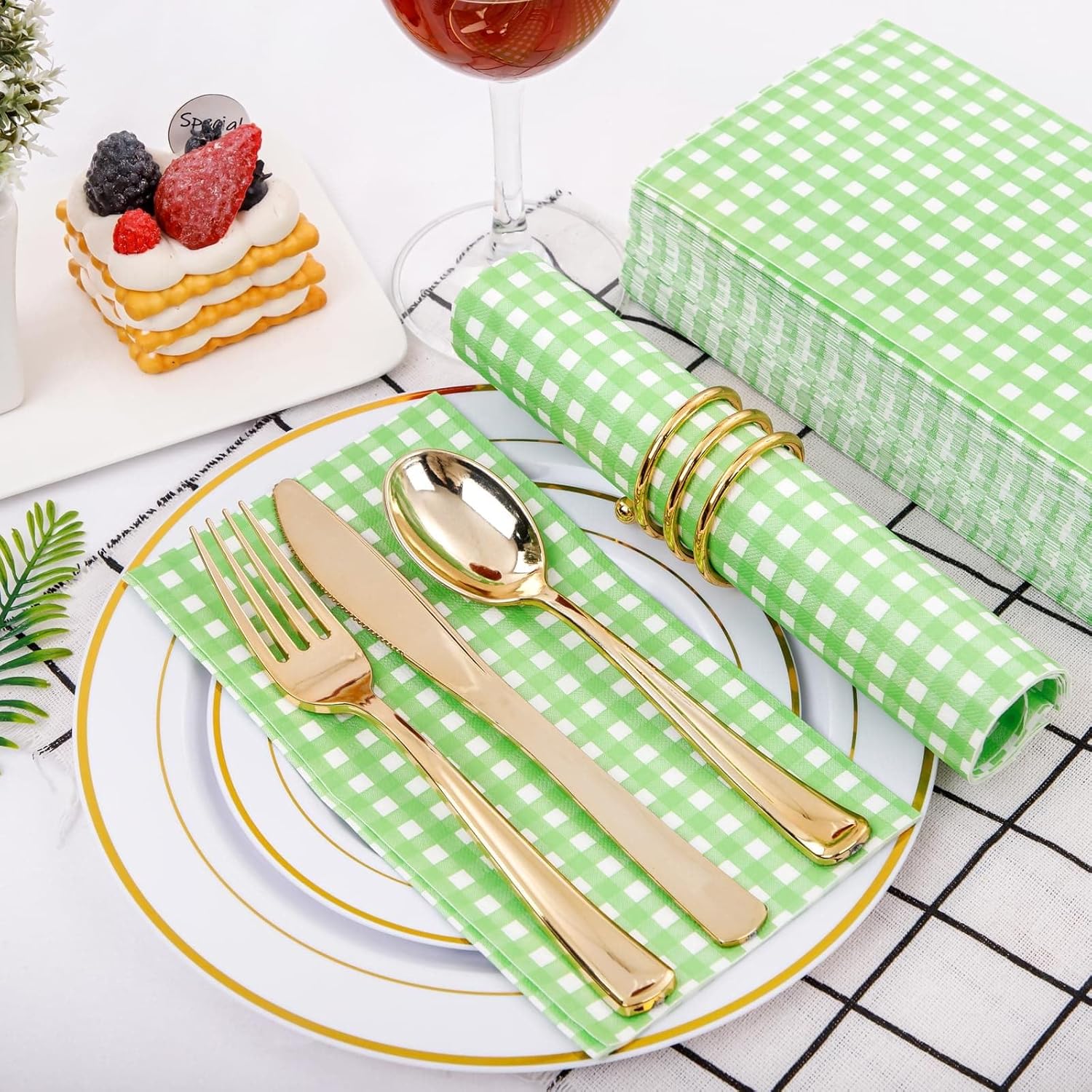 WDF 150Pack Green Gingham Napkins - 3 Ply Disposable Green and White Checkered Napkins, Dinner Napkins Paper Hand Towels for Bathroom Picnic BBQ Birthday Party Christmas