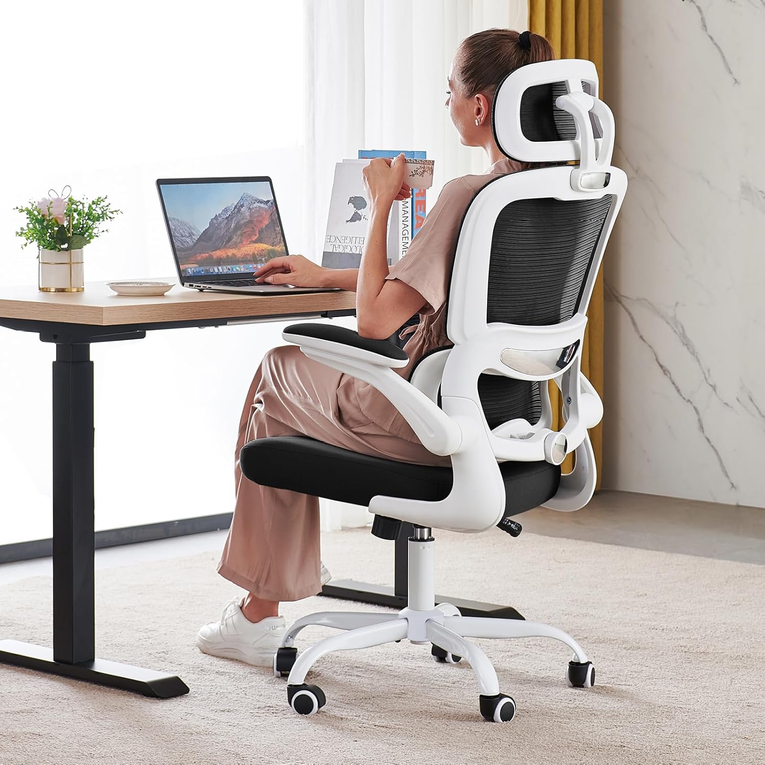 TRALT Office Chair Ergonomic Desk Chair 330 LBS Home Mesh Office Desk Chairs with Wheels Comfortable Gaming Chair