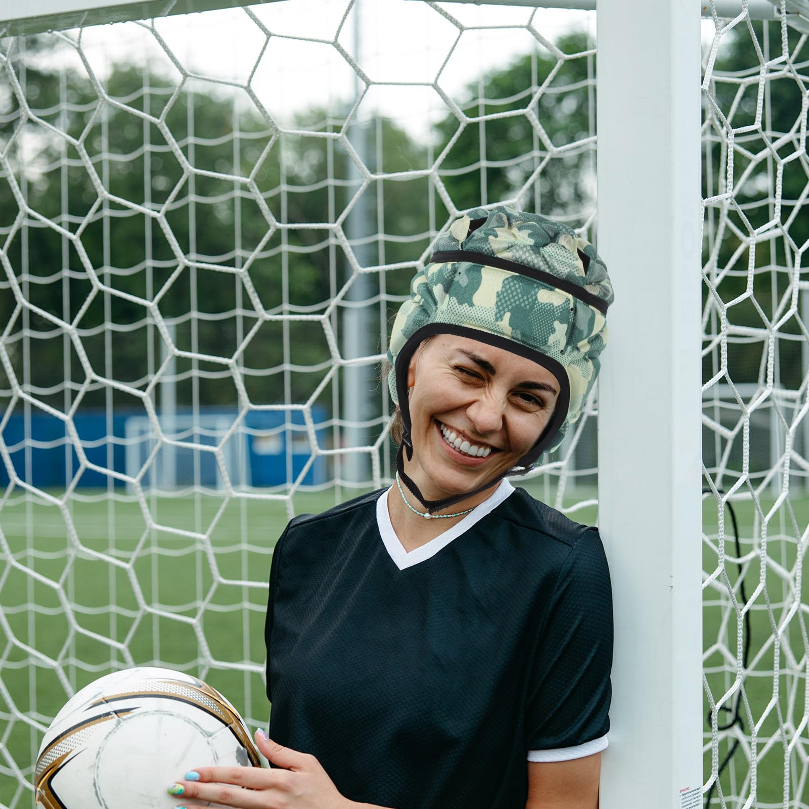 ABOOFAN Casque de Rugby pour Garçon et Filles en Mousse Eva et Polyester Design 3D Creux aux Oreilles, Confortable et Stable, Réglable par Cordon Élastique, pour Match et Entraînement