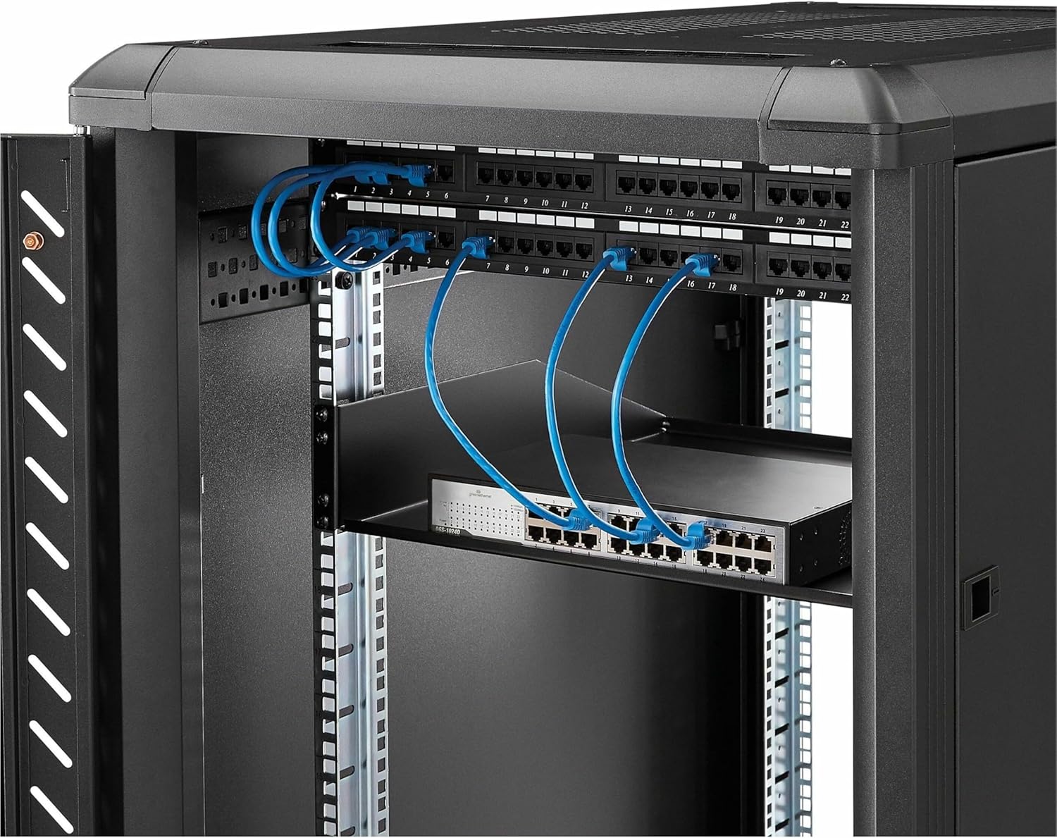 StarTech.com 8 Port Fast Ethernet Switch - 10/100 Desktop Wall Mount Network Switch - 8-Port 10/100 Desktop Switch (DS81072)