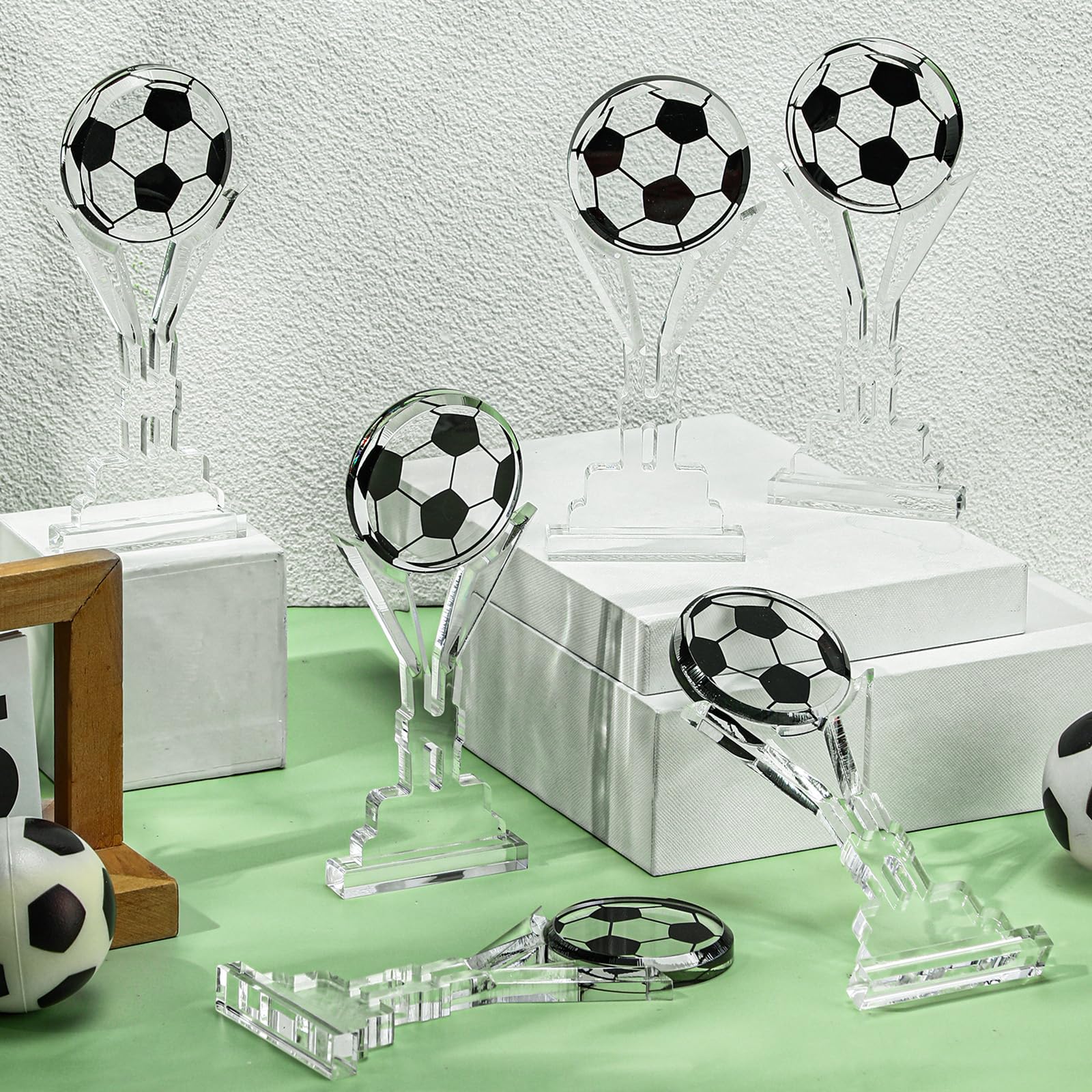 Moucuny 6 piezas de adornos acrílicos para el premio del trofeo de fútbol, letrero de fútbol, recuerdo de partido de fútbol, premio de juego para equipo de fútbol, entrenador, miembro del club, regalo