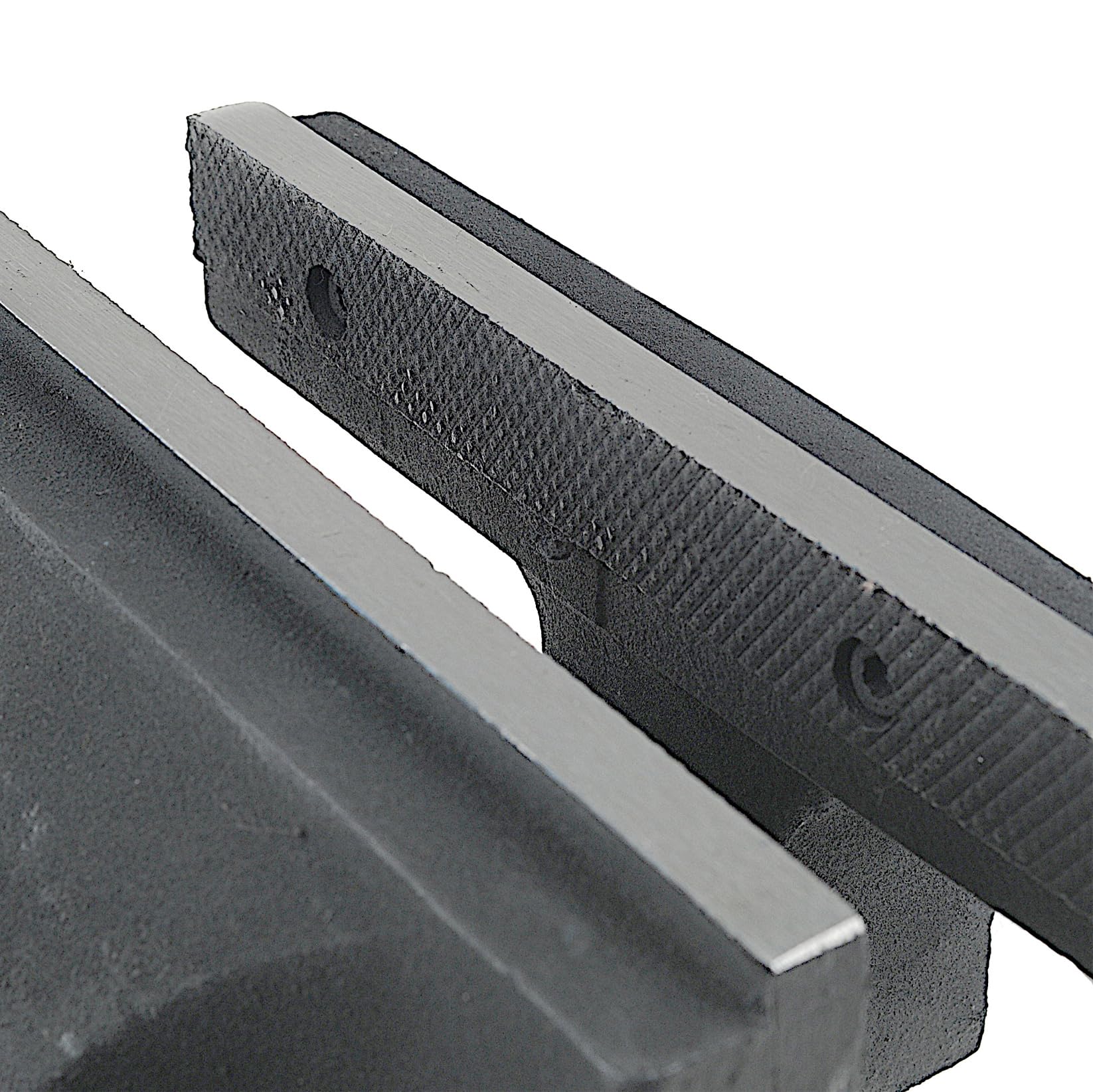 REXXER Schlosser-Schraubstock 200 mm drehbar aus Gusseisen | 200 mm Backenbreite, 360° drehbar, Mit Amboss, Austauschbare Spannbacken, Aus Gusseisen