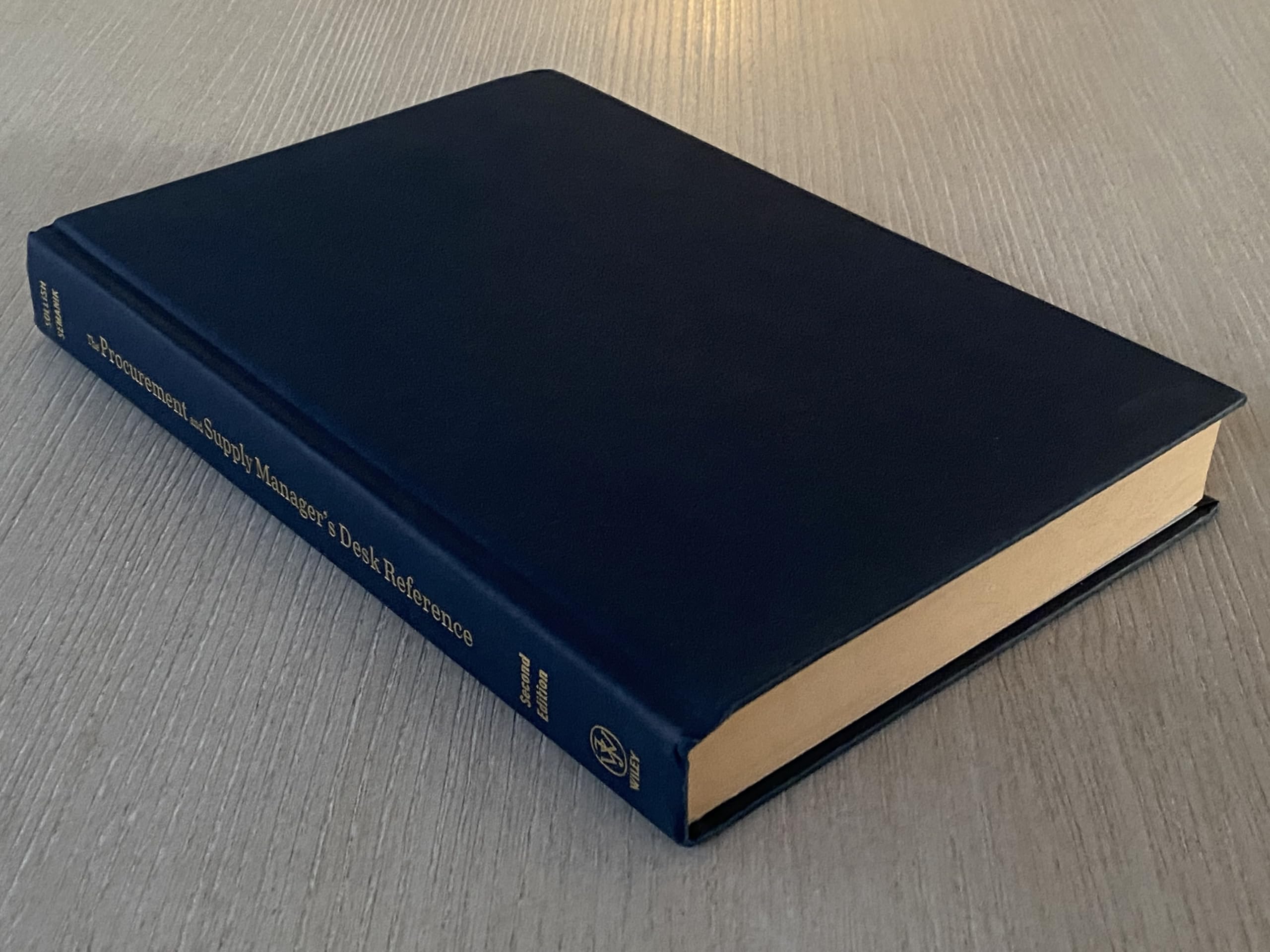 The Procurement and Supply Manager's Desk Reference