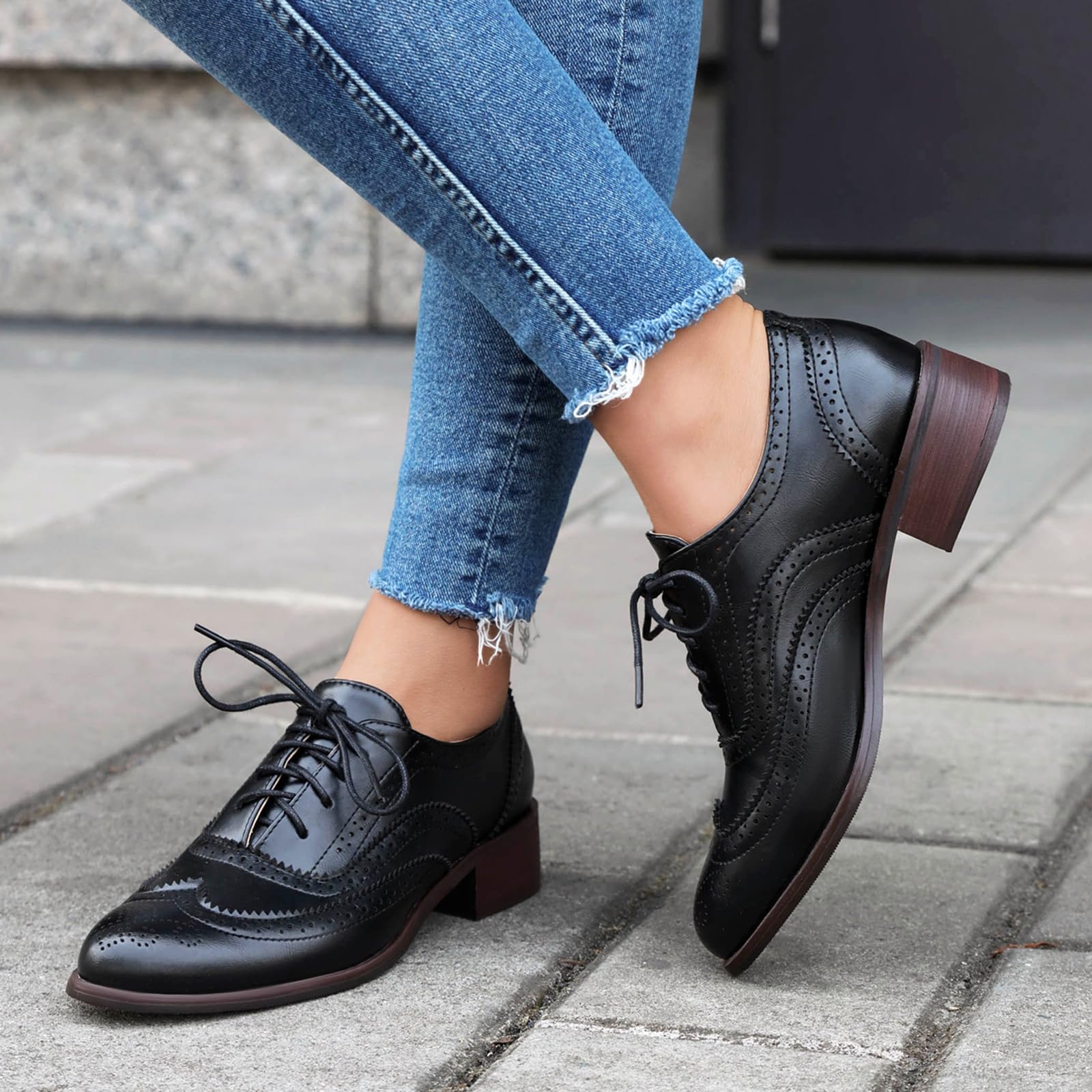 Lizoleor Chaussures brogue à lacets pour femme de style britannique classique