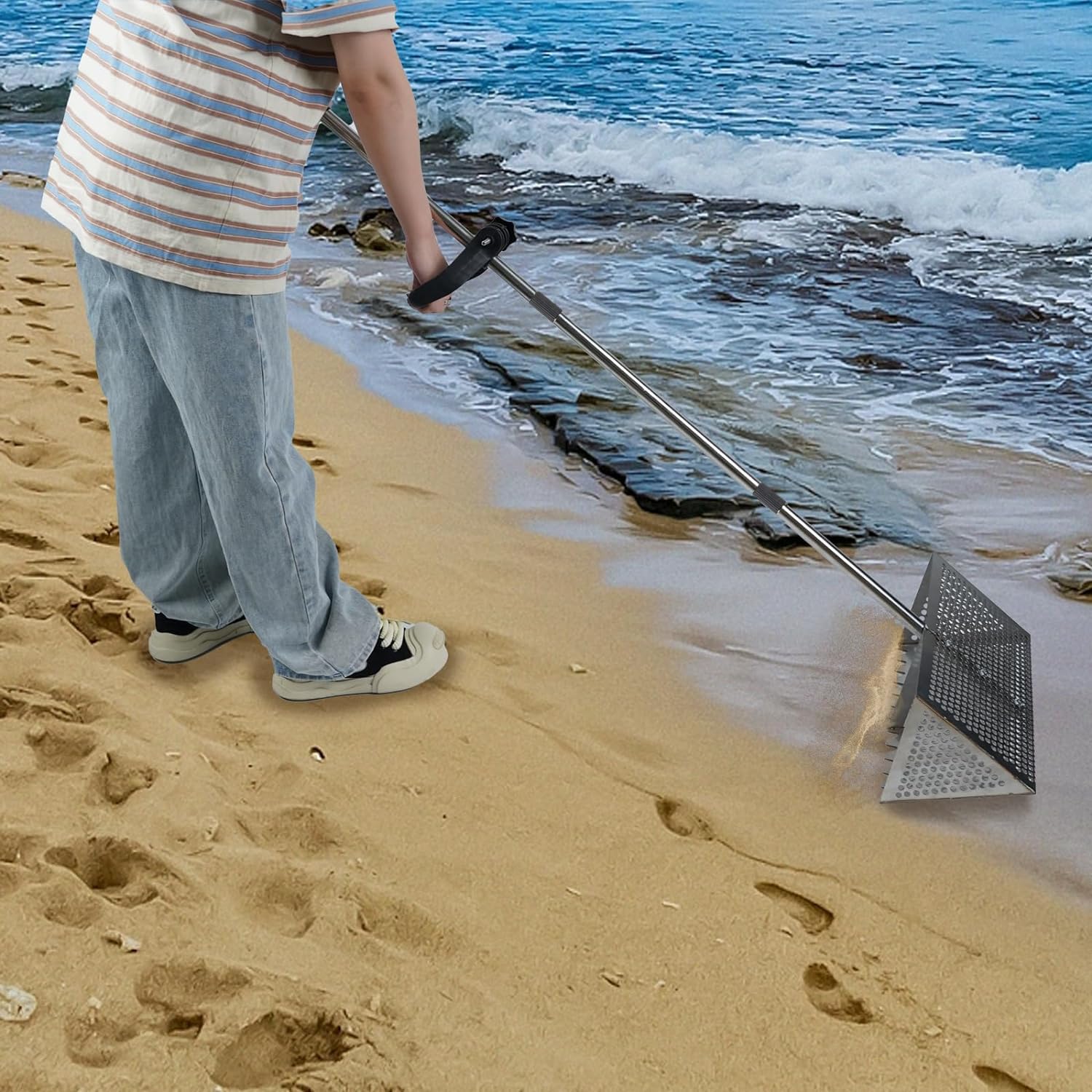 Grabie na pchły piaskowe na plażę, odpinany 119 cm długi uchwyt, składany przesiewacz zębów rekina na plażę, przesiewacz piasku ze stali nierdzewnej