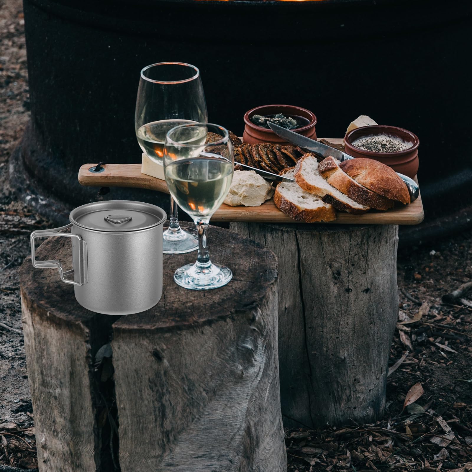 Housoutil Mug en Titane 380 Ml avec Couvercle et Poignée Pliable, Tasse de Camping Légère et Portable pour Randonnée, Pique-niques et Voyage en Extérieur, Vaisselle Cuisine de Randonnée