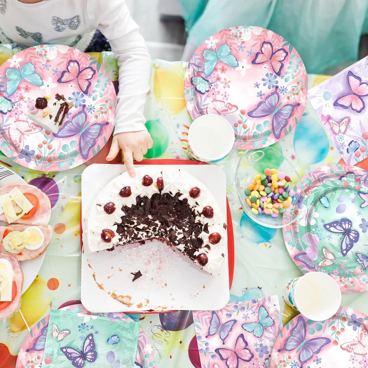 Butterfly Birthday Party Supplies Set - Includes Disposable Plates, Cups, Napkins, Tablecloth, and Banner | Butterfly Party Decorations for Girls Birthday Celebration,Serve 24 - Image 5