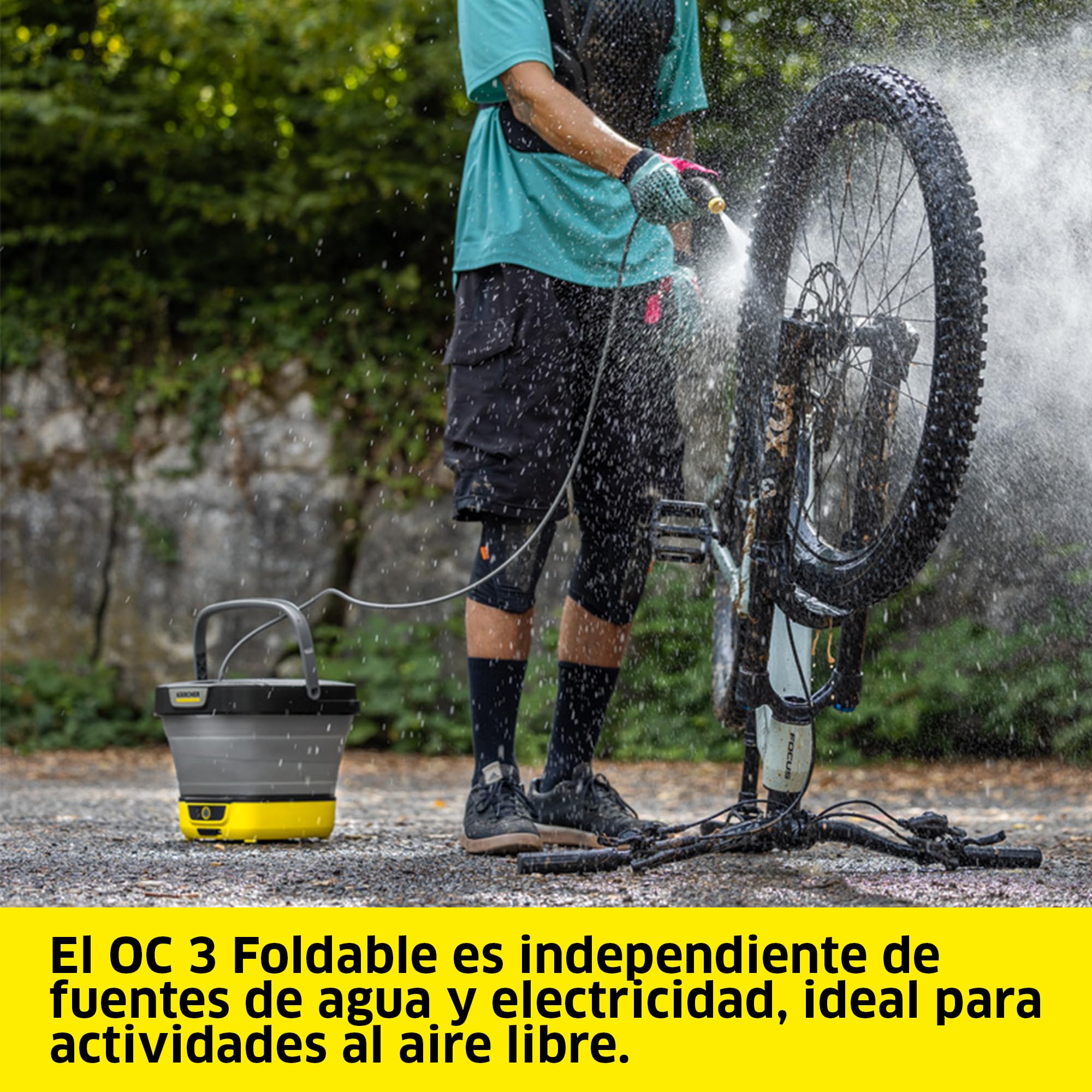 Kärcher hidrolimpiadora móvil OC 3 Foldable, Limpieza para Bicicleta, Camping y jardín, Baja presión, batería de Ion de Litio, depósito de Agua Plegable: 8 l, Boquilla de Chorro Plano/Chorro puntual