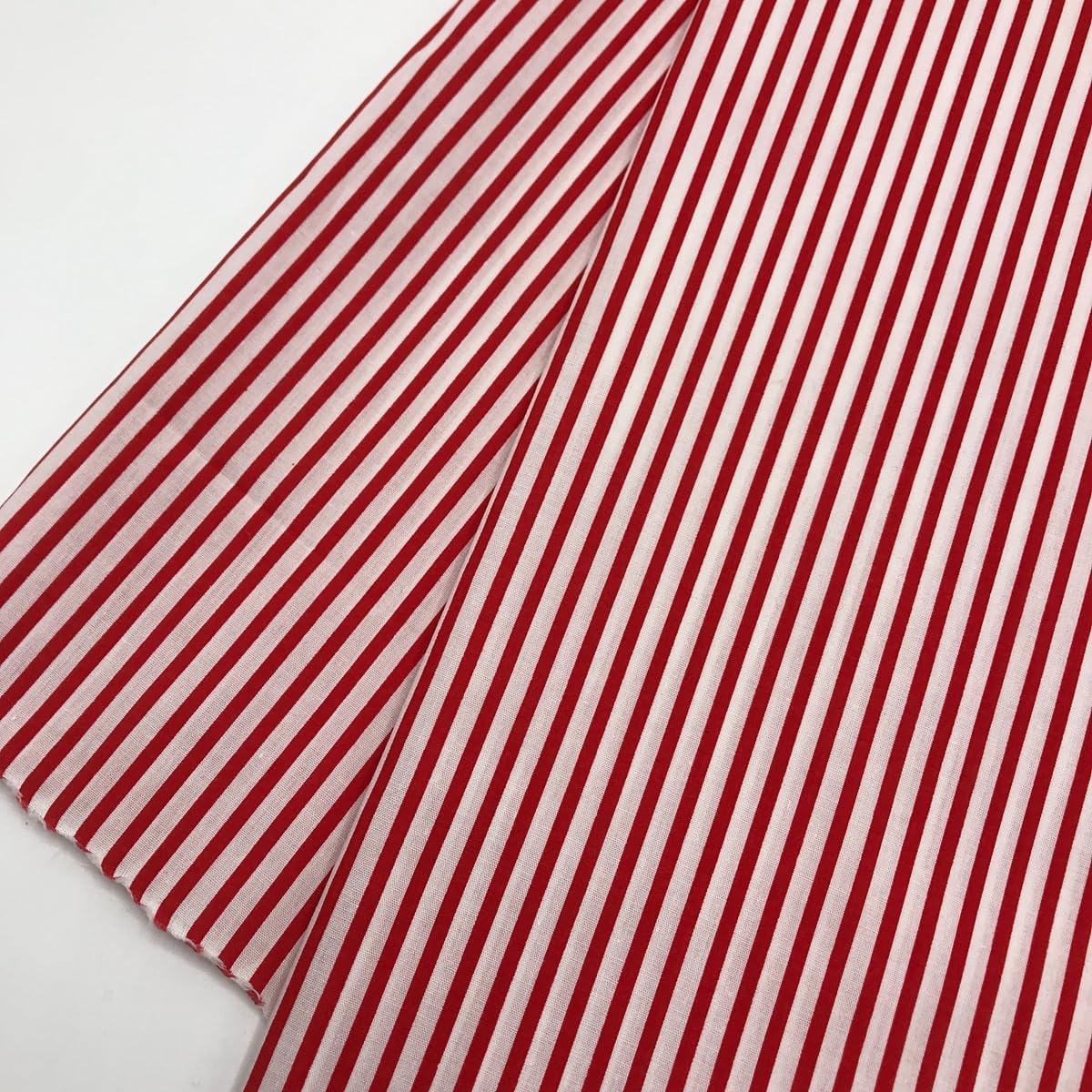 144x60 Inch Red White Striped Fabric Printed Poplin for Sewing Summer Shirting Dress Patriotic Backdrop 4th of July Party Bunting Christmas Project