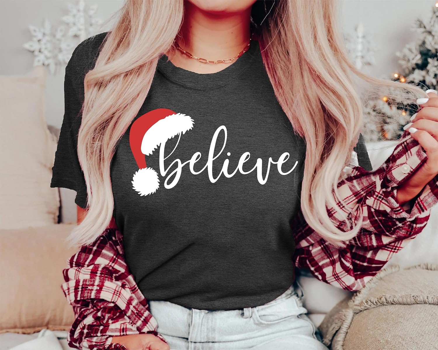 Believe Christmas Shirt for Women Christmas Tree Graphic T-Shirts Believe Letter Print Tees Holiday Tops - Image 2