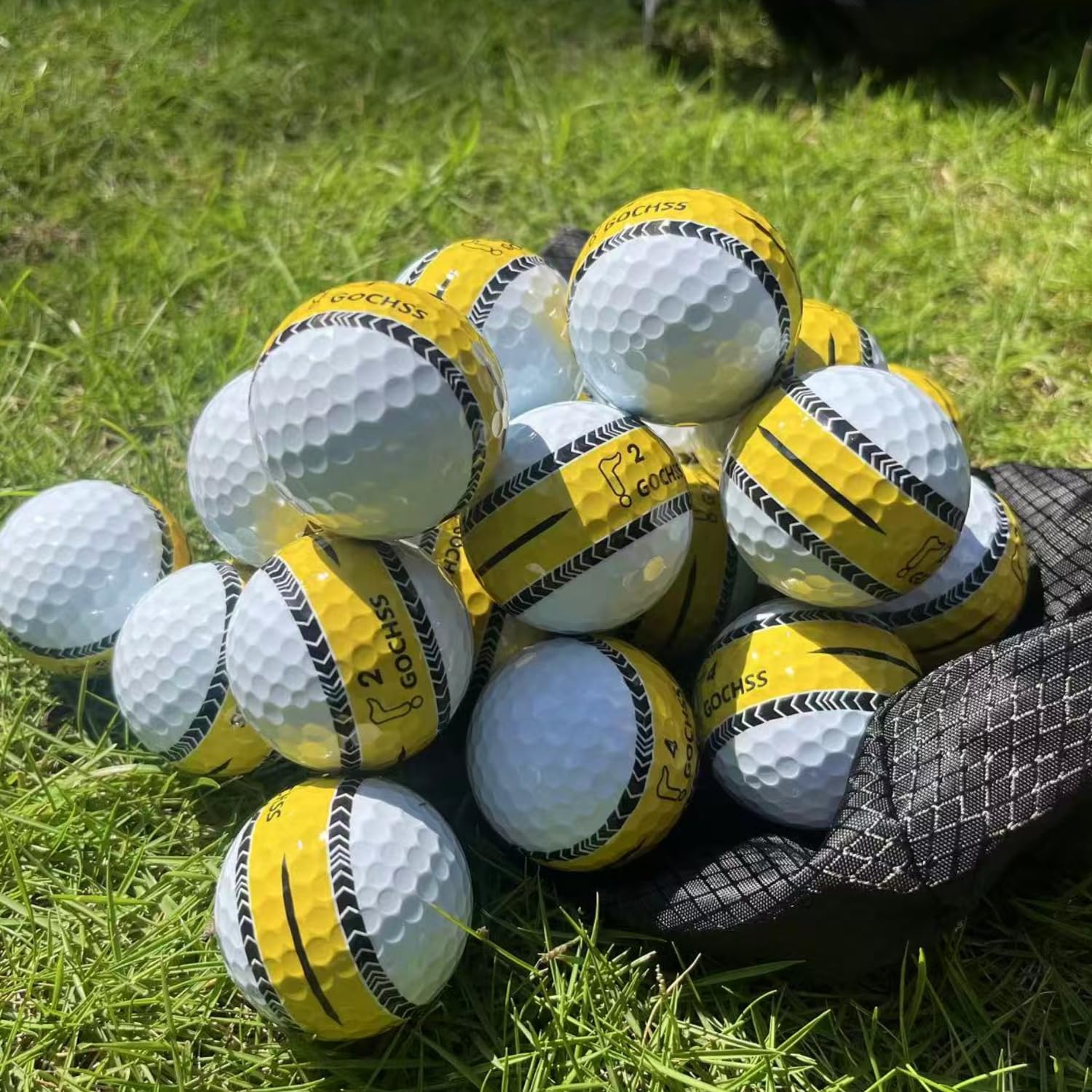 3-Lagen-PU-Golfbälle mit Ziellinie，332 Dimples, weiches Spielgefühl, hohe Spinkontrolle, Stabiler Flug, 20er-Pack – Golfbälle für erfahrene Spieler