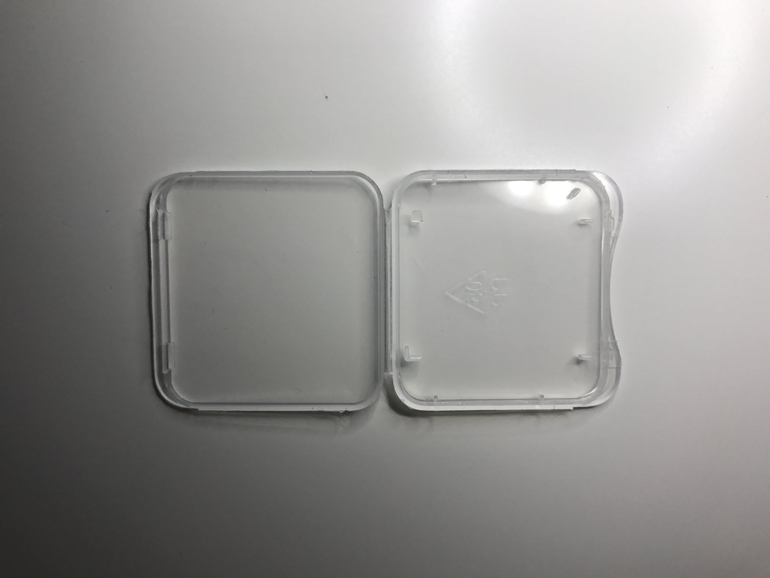 Shield101 10 Pack of SD MMC / SDHC PRO DUO Memory Card Plastic Storage Jewel Case (memory card NOT included) (1 3/8" x 1 3/8" x 1/4")