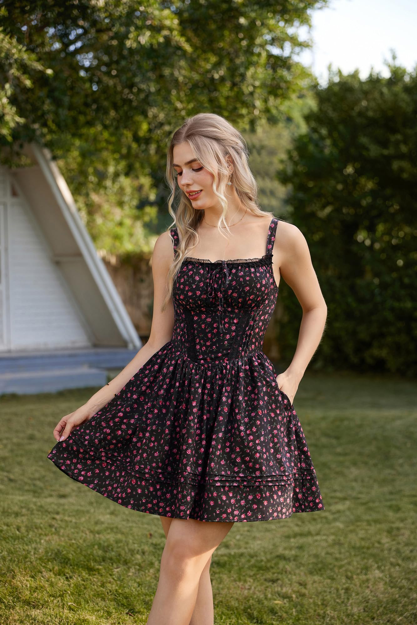 SCARLET DARKNESS Robe d'été pour femme - Mini robe corset à motif floral - Sans manches - Bretelles spaghetti - Robe d'été trapèze