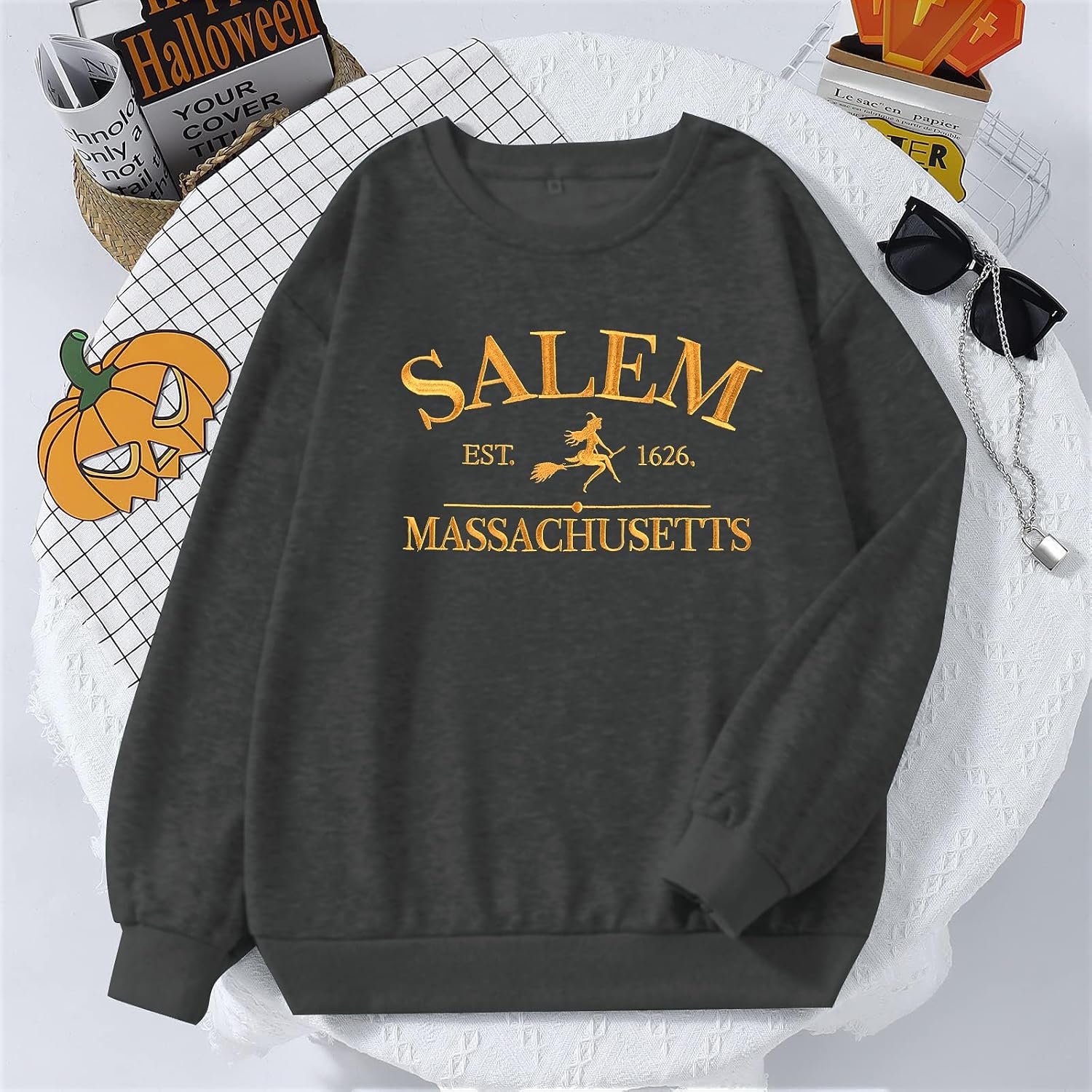 MYHALF Halloween Sweatshirts Women Oversized Salem Massachusetts Shirts Hocus Pocus Tees Tops Fall Holiday Crew Neck Pullover