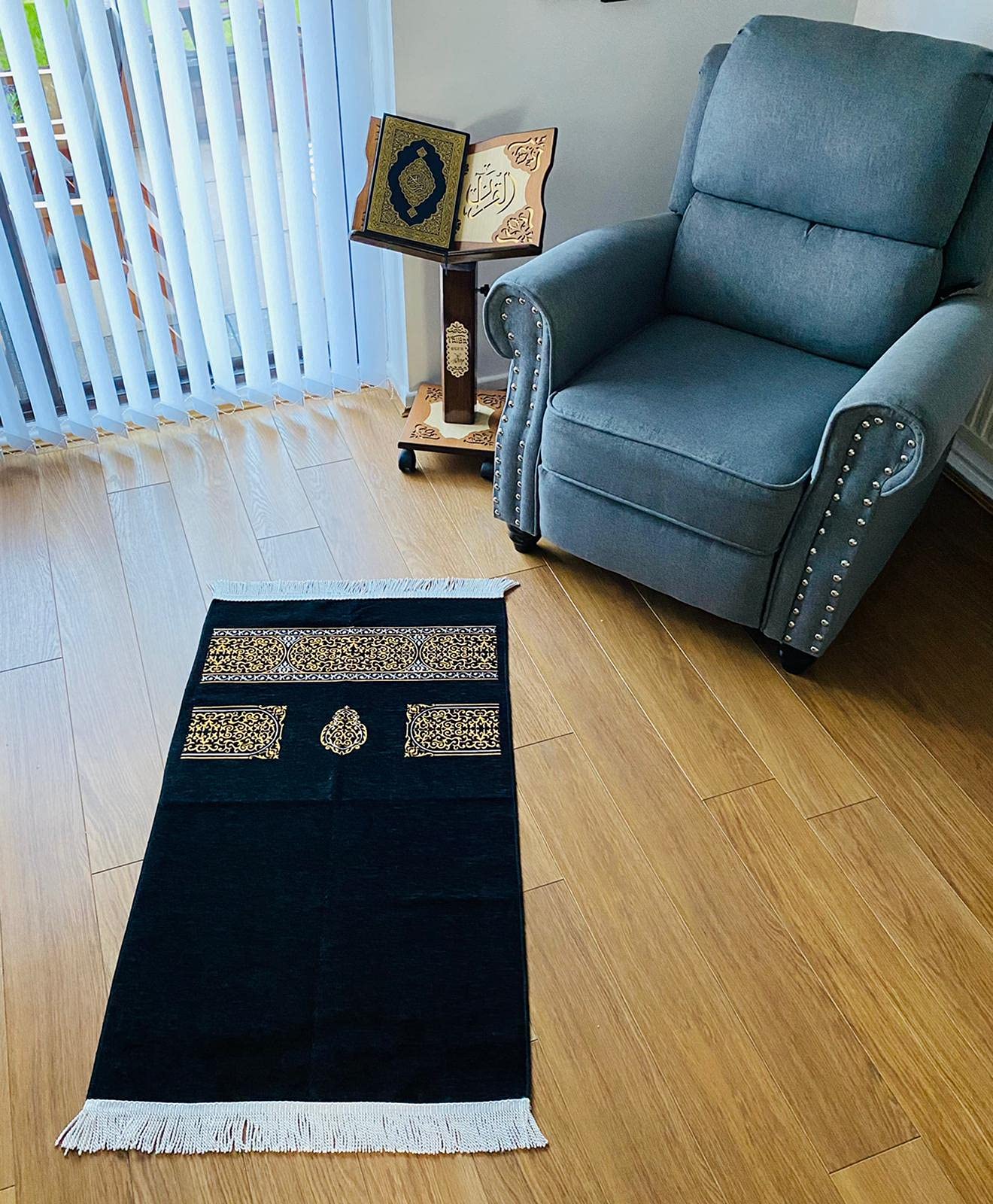 Buy Islamic Prayer Mat Luxury Soft and Cosy Thick Chenille in Kaaba