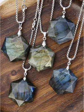 Labradorite Stone Dragons Heart Pendant Necklace, Natural Labradorite Hexagon Wrap Necklace for Men Women, Healing Crystal Energy Necklace