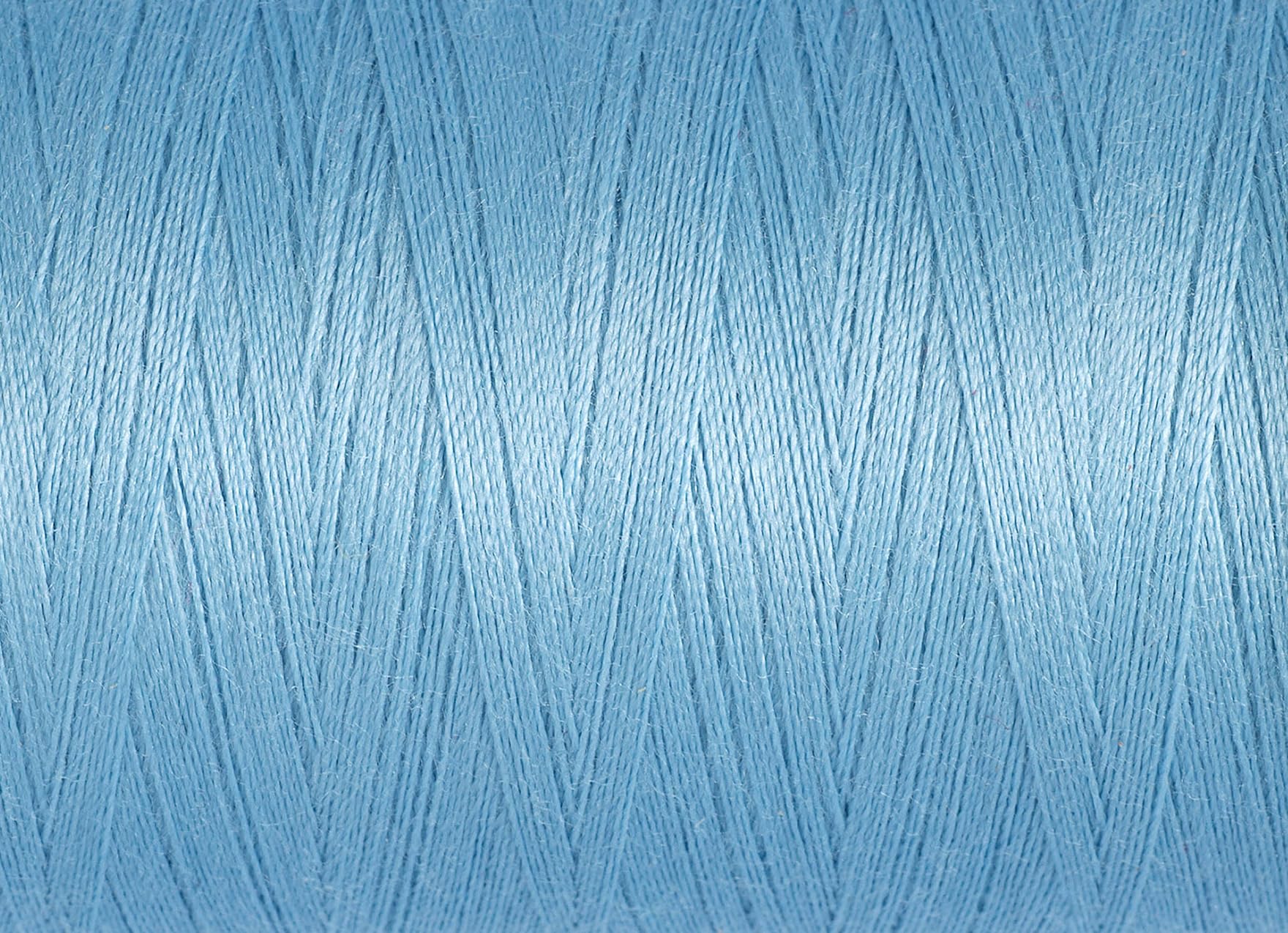 Gutermann 143 Miniking Overlocker Thread