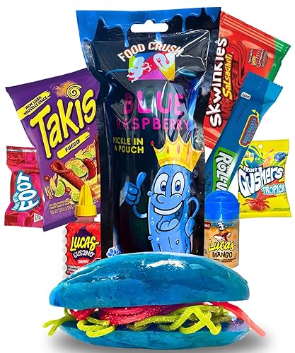 Blue Raz Pickle Kit - Kit de encurtidos de frambuesa azul con Takis azules, Fruit Rollup, Lucas Gusano Chamoy, Lucas Swinkles Salsagheti, Gushers y