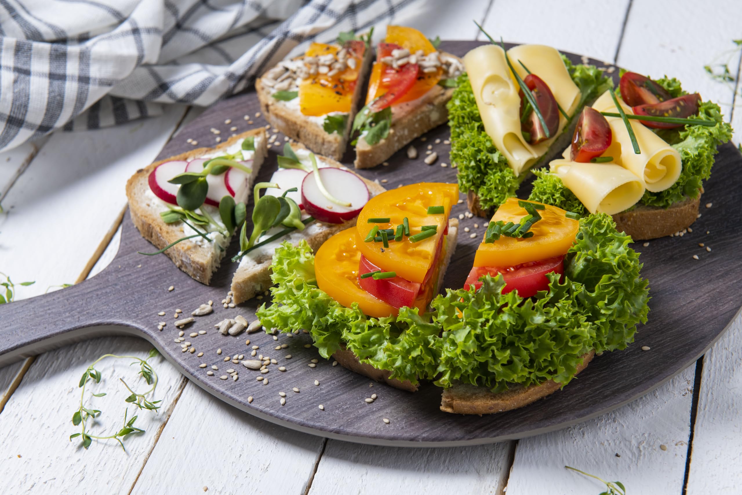 Noble Weißbrot PKU, Glutenfrei, Laktosefrei, Proteinarm, Veganer Brotlaib mit Hohem Ballaststoffgehalt, 200g Bezgluten