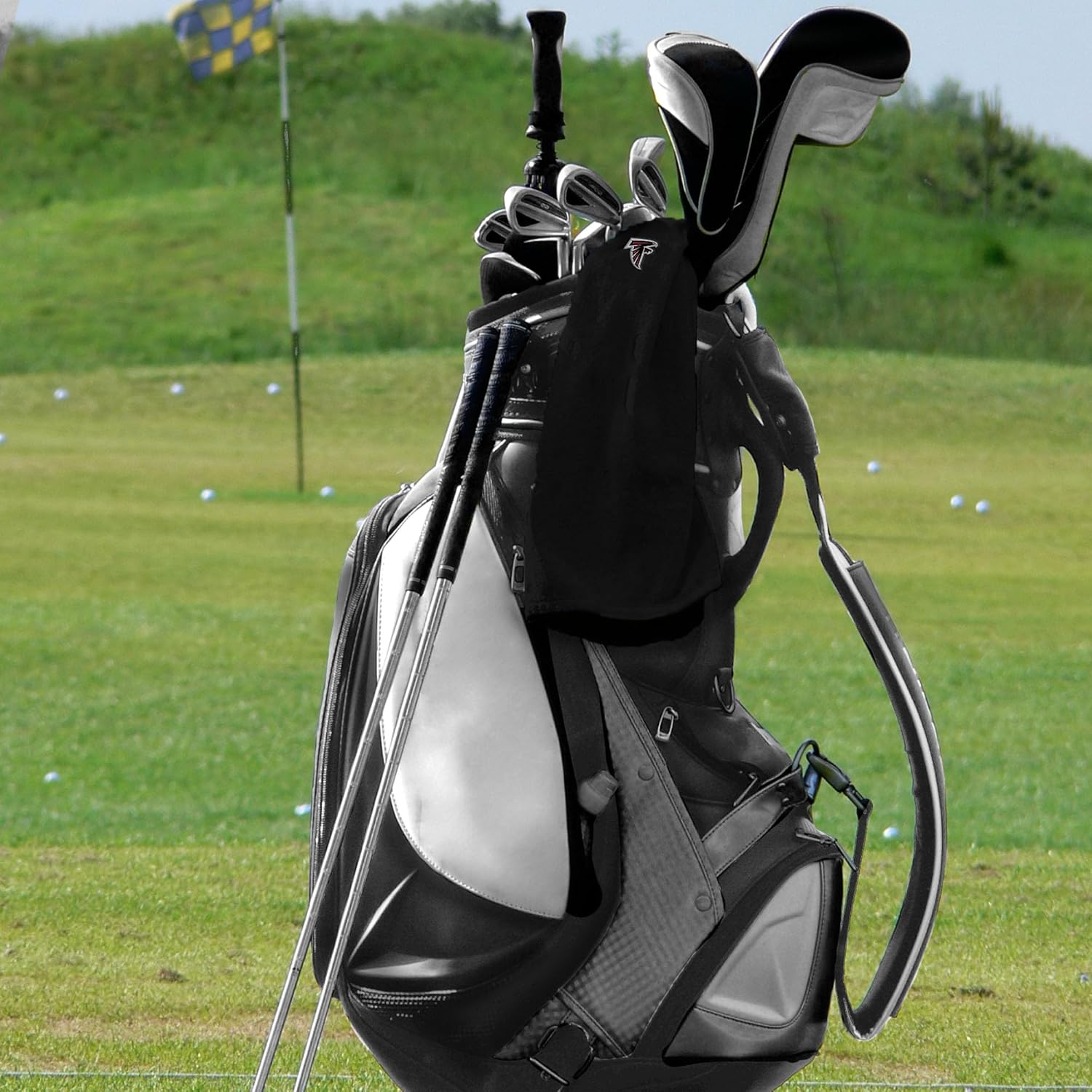 Northwest Atlanta Falcons NFL チームロゴマイクロファイバー三つ折りゴルフタオル 16 x 24インチ