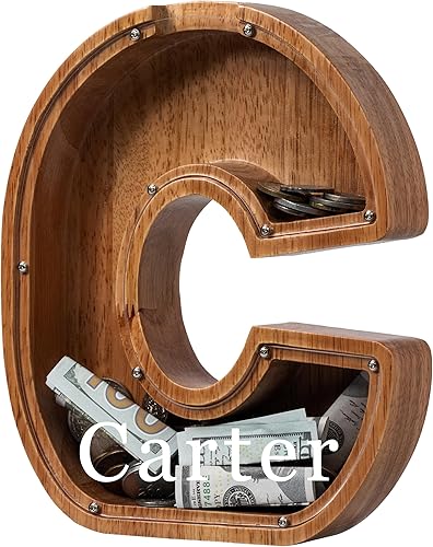 Vista 303 de Alcancía para niños y niñas, alcancía de madera con letra grande del alfabeto con inicial C, banco de monedas, regalos divertidos para cumpleaños