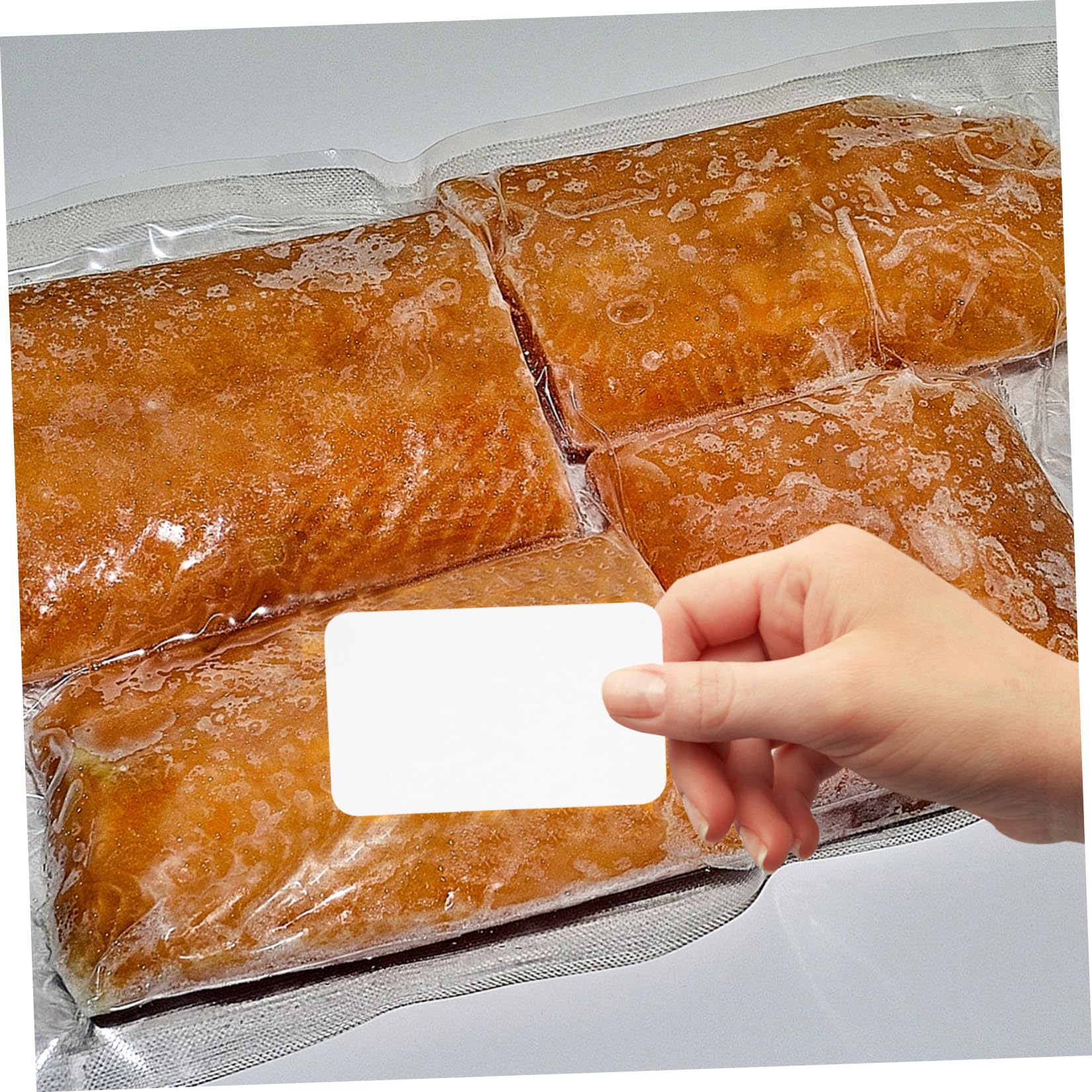 Etichette Adesive Piccole in Carta Bianca A4 100 Fogli 21 Etichette per Foglio Adesione Forte e Precisa per Ufficio e Logistica