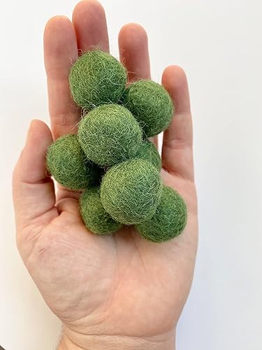 Miniatura 3 de 2.5 cm handmade felt balls - Bulk Quantity: 50 - Ombre of Greens: Dark Green, Forest, Grass, Lime, White - 100% Wool Poms for Crafting, Garland