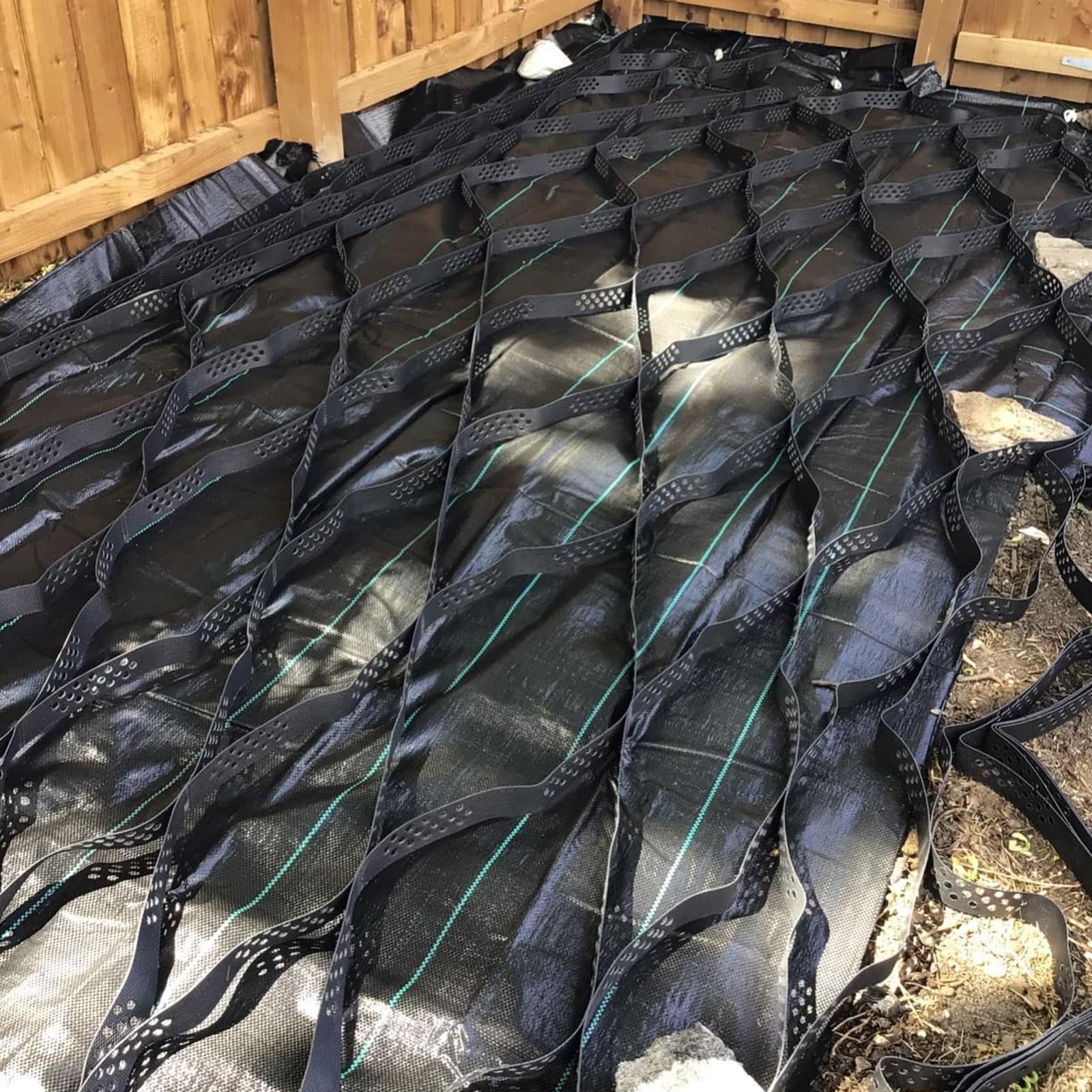 Grille de contrôle de l'érosion pour stopper le glissement de terrain sur berge