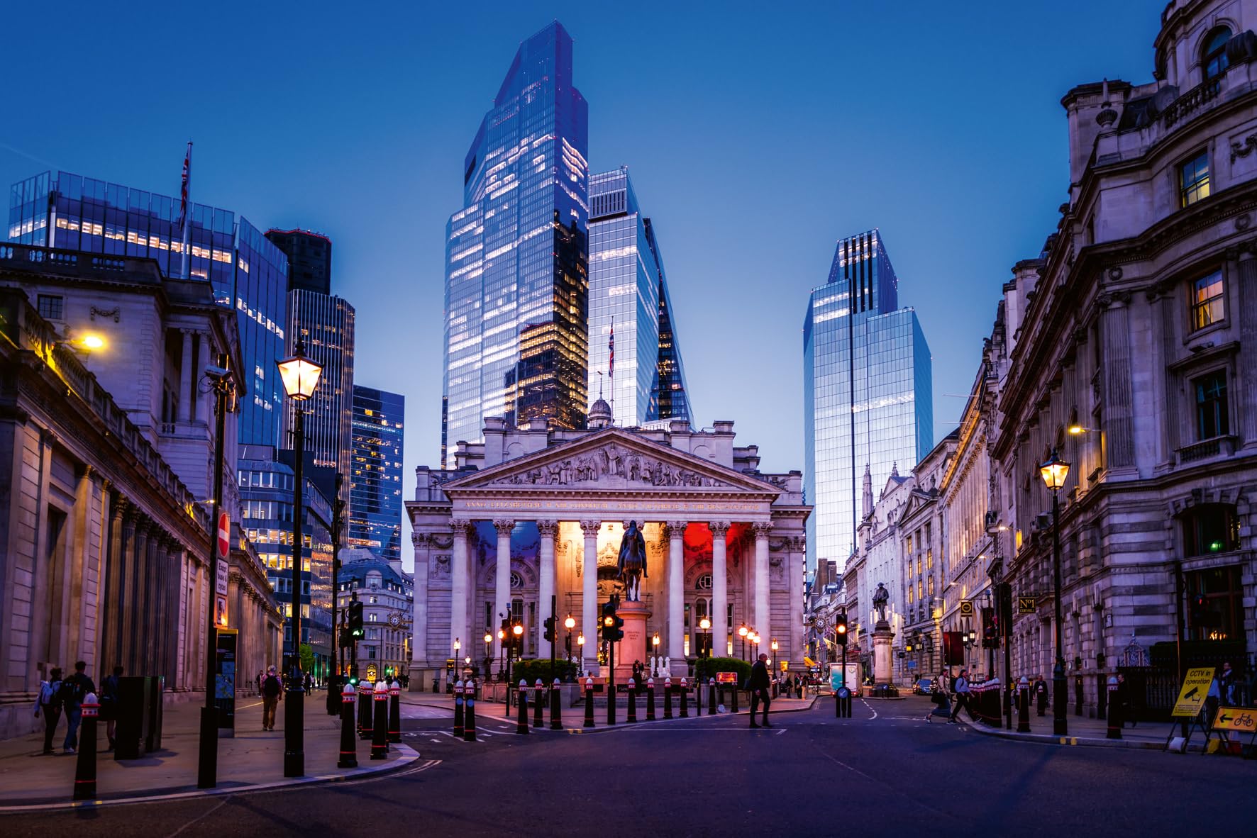 London: Serge Ramelli