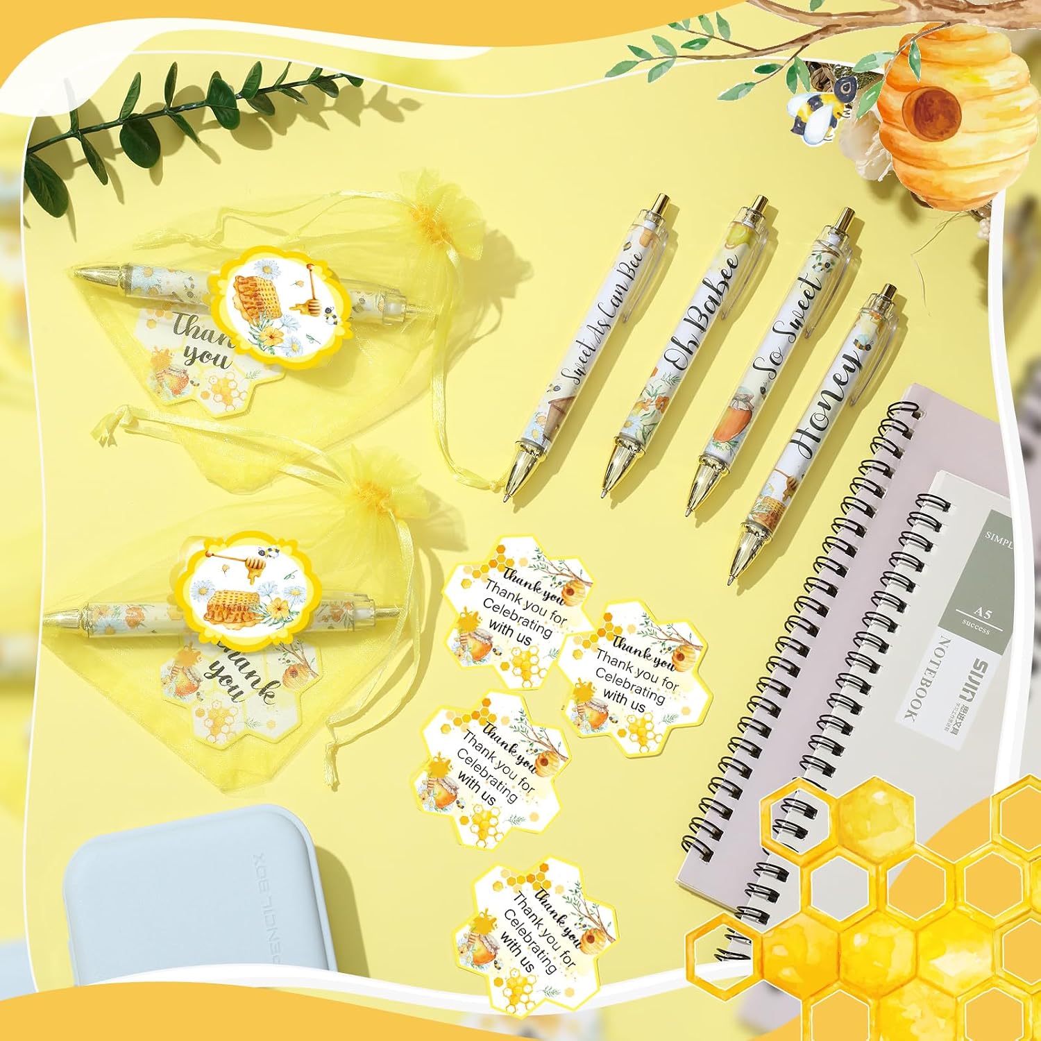 Chuangdi 50 Sets Baby Shower Favors Gifts for Guests Includes 50 Pcs Ballpoint Pens, Thank You Cards and Organza Bags(Bee)