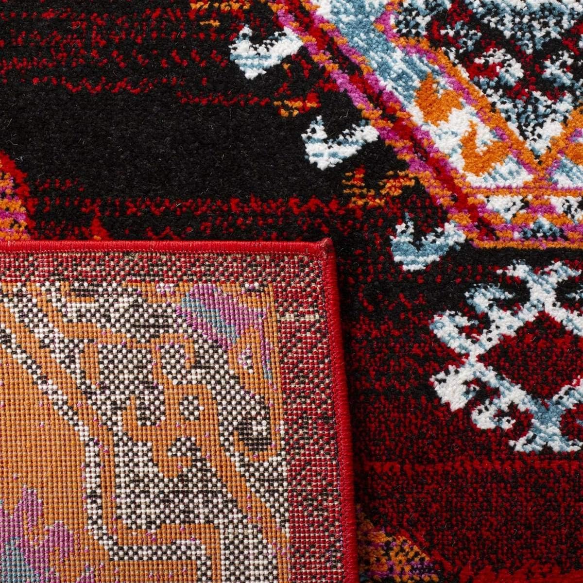 SAFAVIEH Cherokee Collection Runner Rug - 2'3" x 8', Light Blue & Red, Oriental Medallion Design, Non-Shedding & Easy Care, Ideal for High Traffic Areas in Living Room, Bedroom (CHR912B)