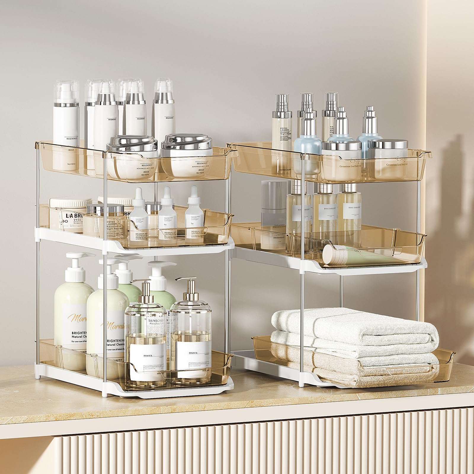 Delamu Confezione da 2 organizer da bagno a 3 ripiani, multiuso, impilabili, per dispensa e stoccaggio, estraibili, trasparenti, con divisori mobili, color ambra