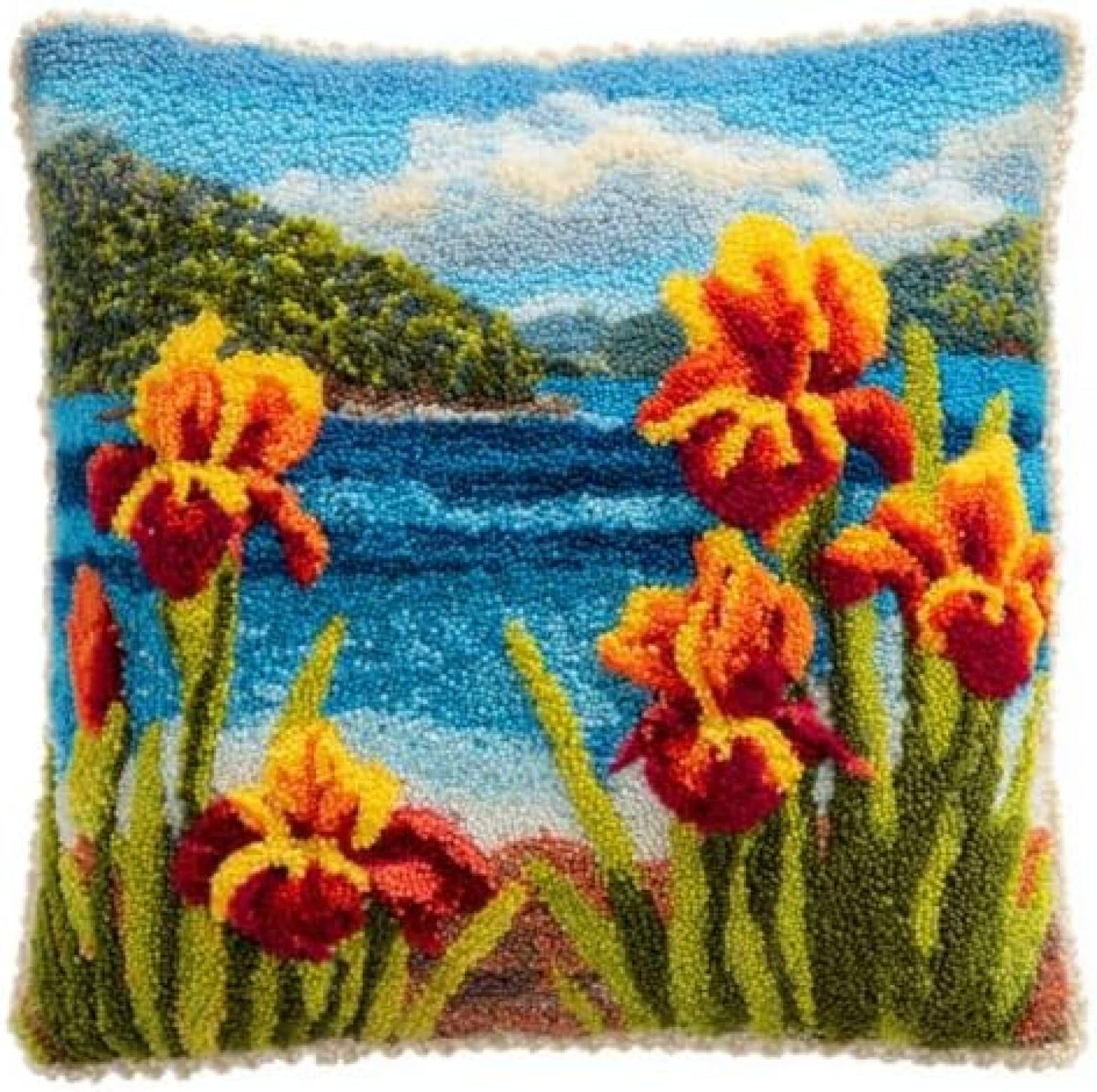 kitphoenix Latch Hook Pillow Cover Making Kit for Adults Beginners,Canna Flowers and Sea,DIY Cushion Cover Craft Set with Yarn,Hook and Pre-Printed Canvas,43x43 cm