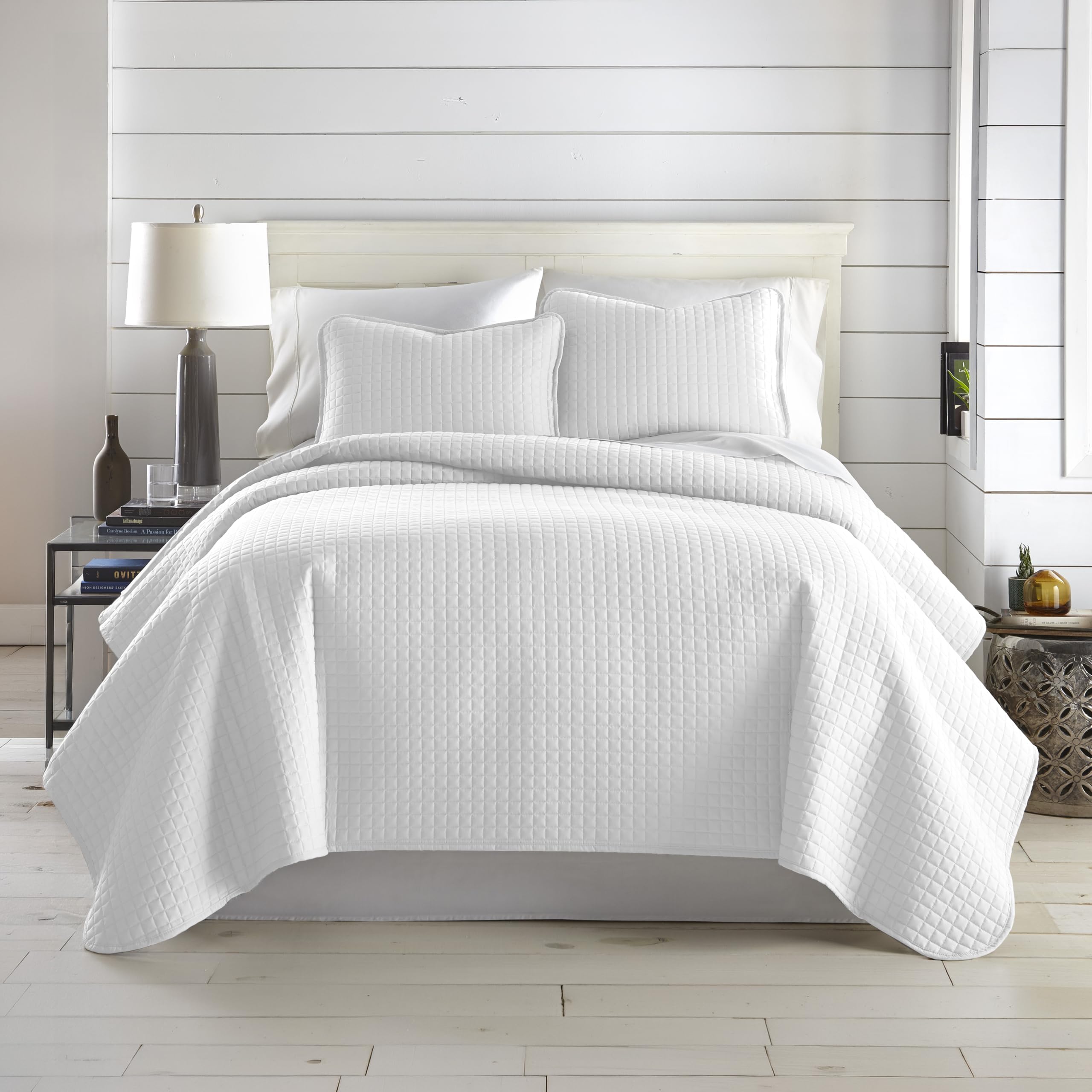 Southshore Fine Living, Inc. White Queen Quilt Bedding Set, Lightweight Bedding Quilts Queen Size Bedspread, Coverlet Full Size, Quilted Coverlet Bed Spread w/Pillow Shams, White Quilts Full Size