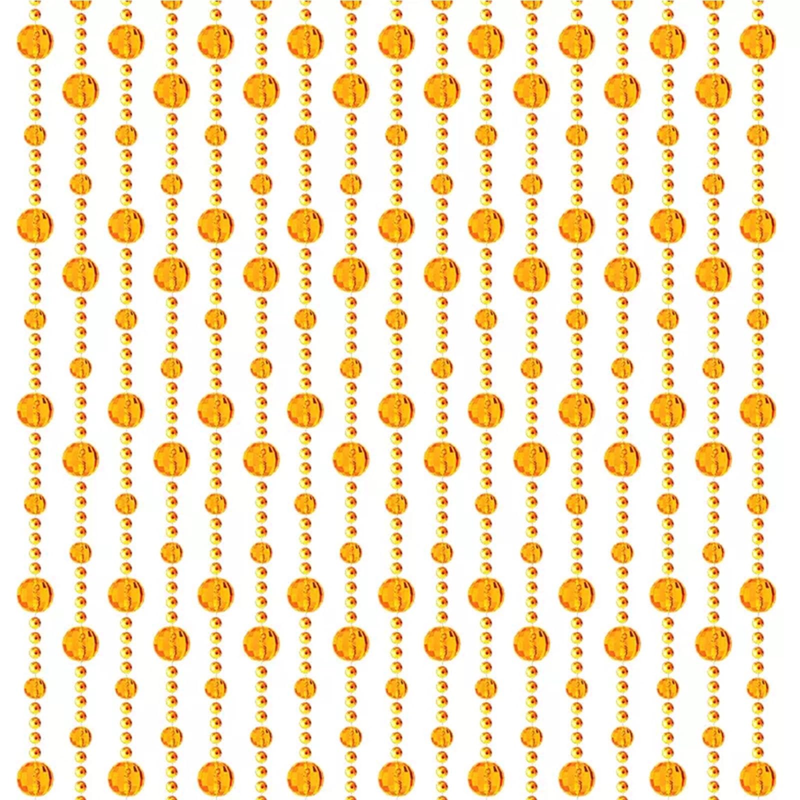 Rideaux de séparation en perles de verre jaune pour une déco de mariage