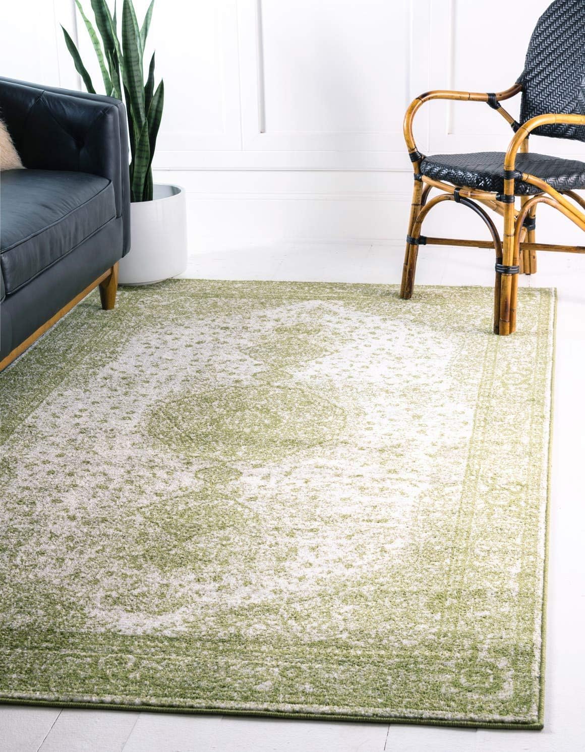 Unique Loom Bromley Collection Area Rug - Midnight (5' 1" x 8' Rectangle, Green/ Ivory)