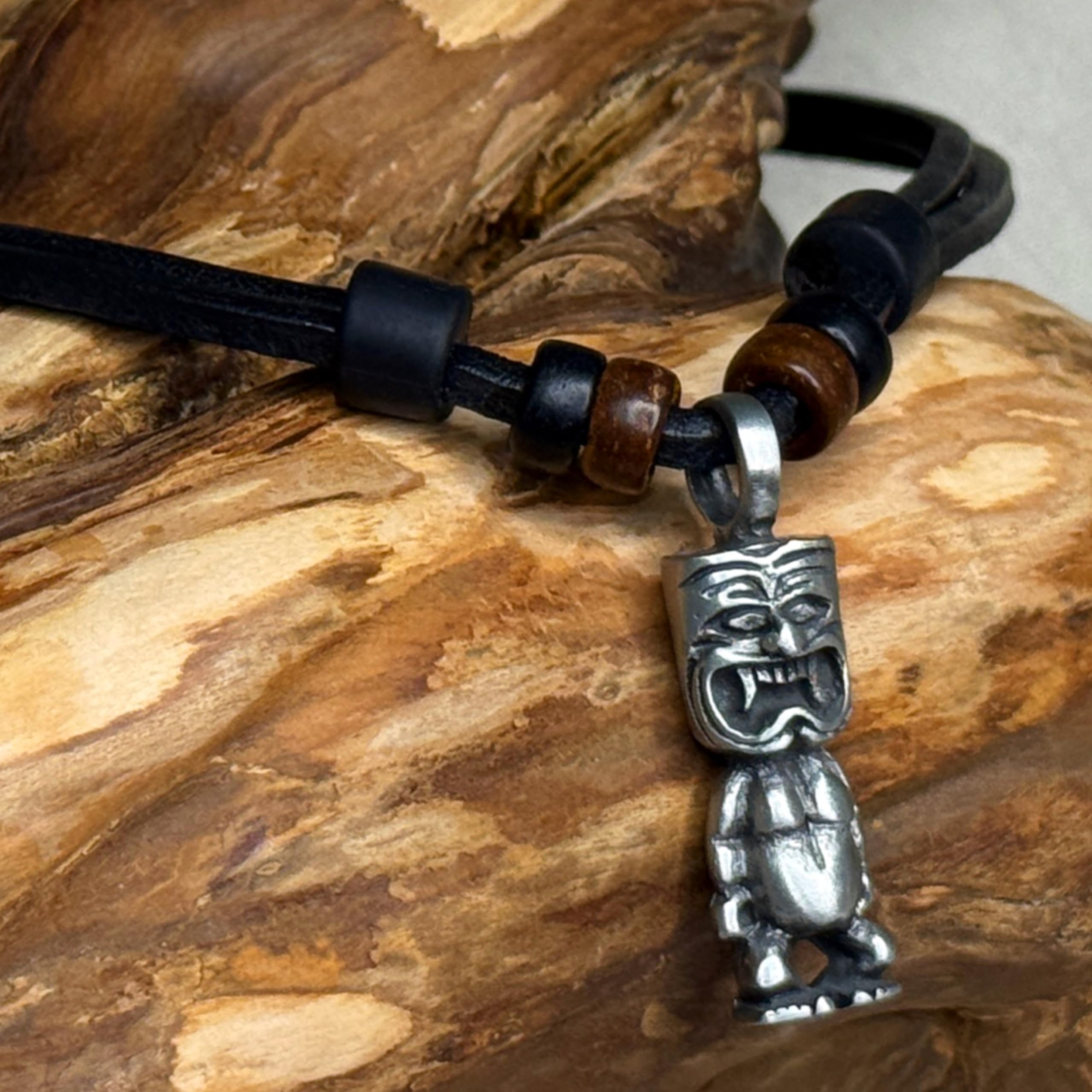 HANA LIMA Collana in pelle con ciondolo Tiki per uomo e donna regolabile Collana da surfista