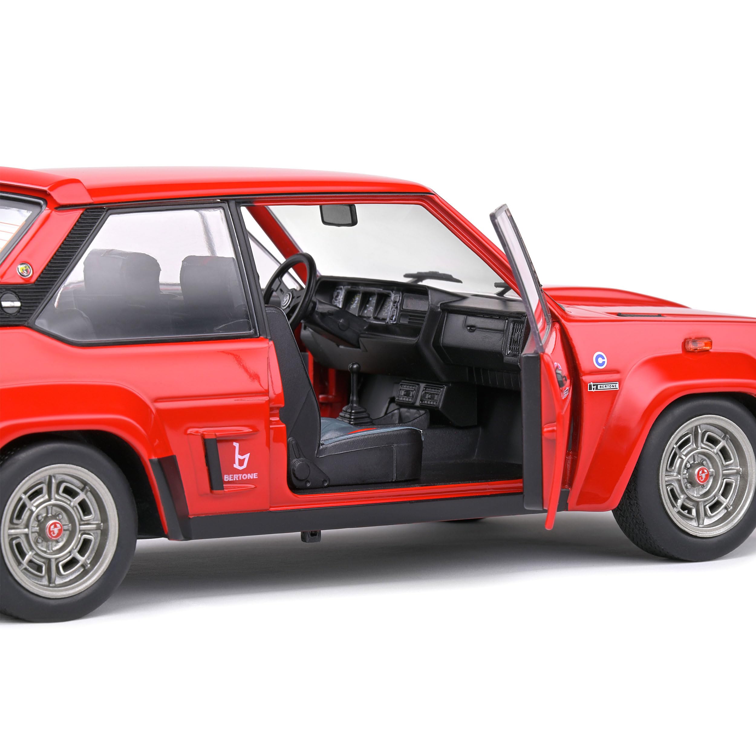 ミニカー SOLIDO FIAT131 ABARTH 1980 1/18 Solido 1980 Fiat 131 Abarth red 1:18 : Amazon.in: Car & Motorbike