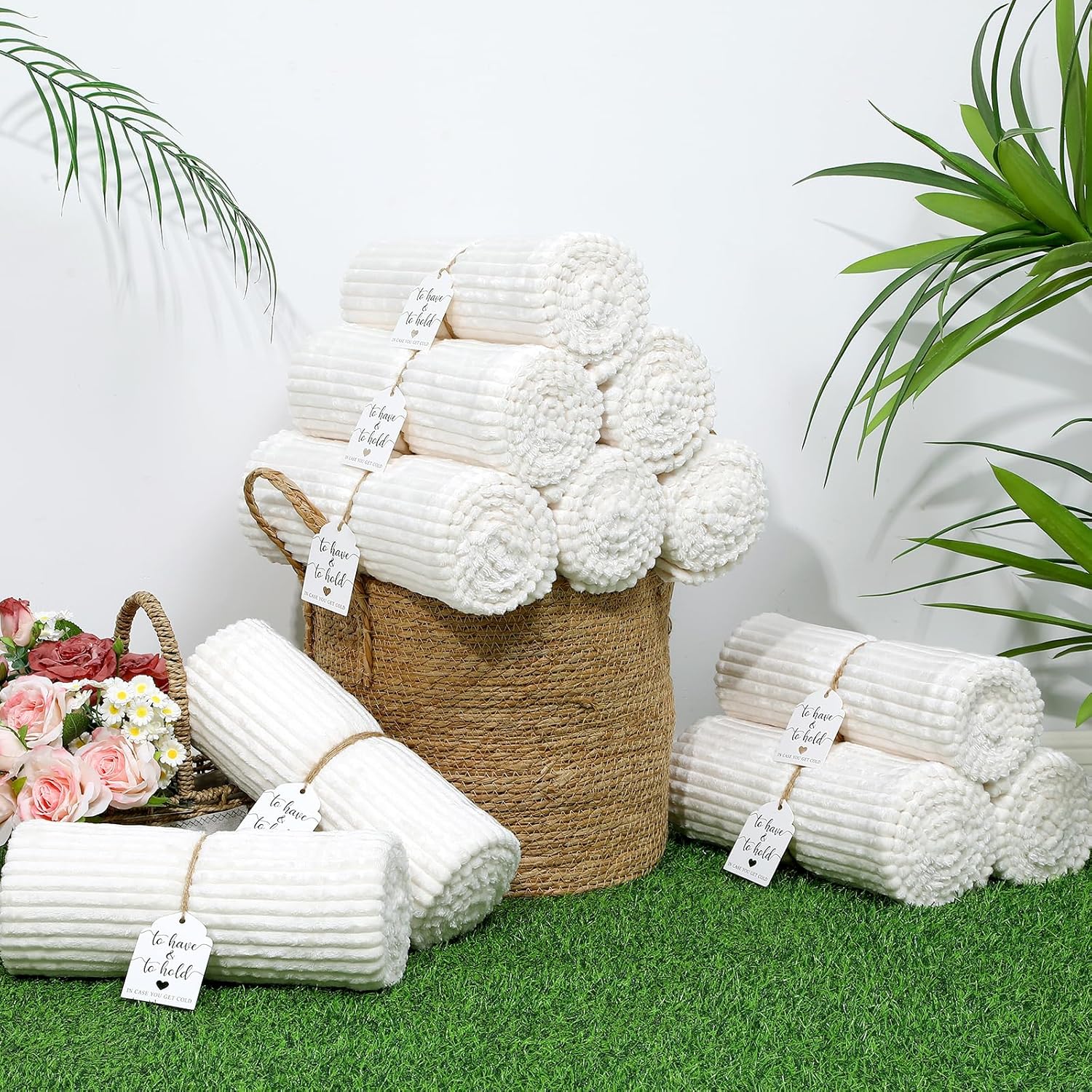 24 Pcs Cream White Wedding Flannel Throw Blanket Bulk 50 x 60 Inch with to Have to Hold Card Striped Ribbed Soft Throw Blanket Lightweight Blankets for Wedding All Seasons Gifts Sofa Room(Cream White)