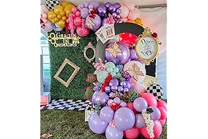 Alice in Wonderland Garland: 163pc Dreamy Decorations