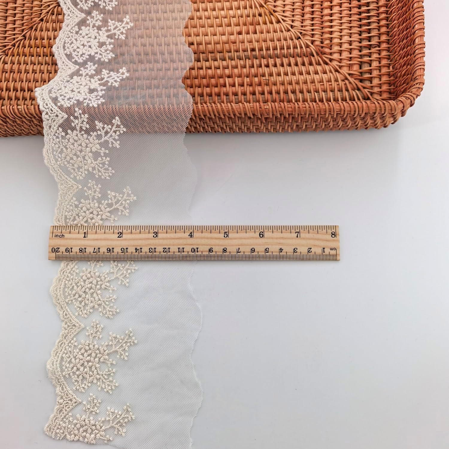 5 Yards Lace Ribbon, Inelastic Embroidery Lace Trim for Wedding Decor, Gift Wrapping, Doll and Clothes Craft (Beige)