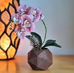 Orqúideas - Arranjo Félix com orquídeas artificiais em tons suaves de rosa com vaso
